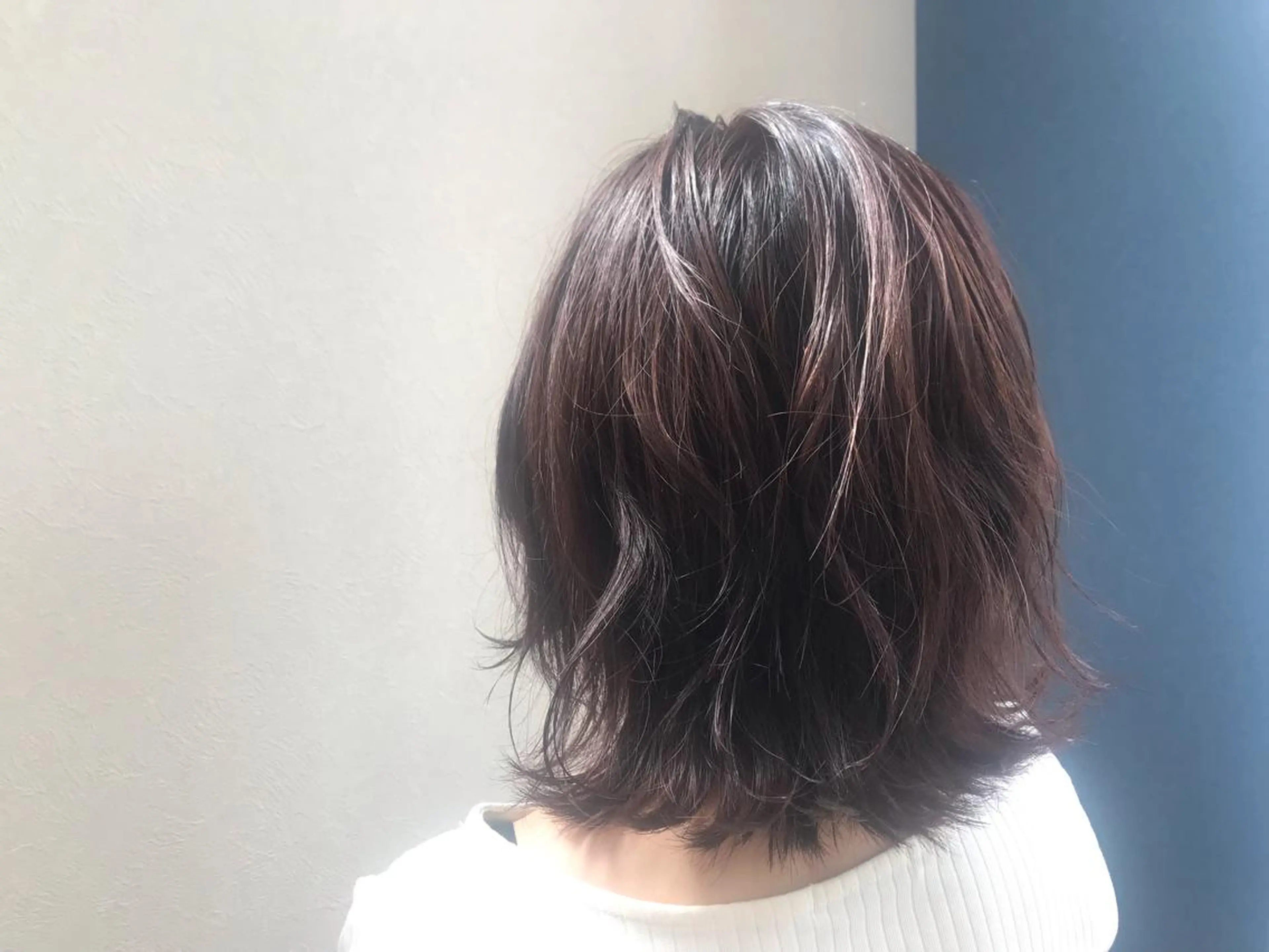 ショート カラー ヘアアレンジ ブラウンカラー レッドカラー バイオレットカラー バイオレットブラウン a moment所属・蔵前🫧韓国風レイヤ ーカット🫧KAHOのヘアスタイル