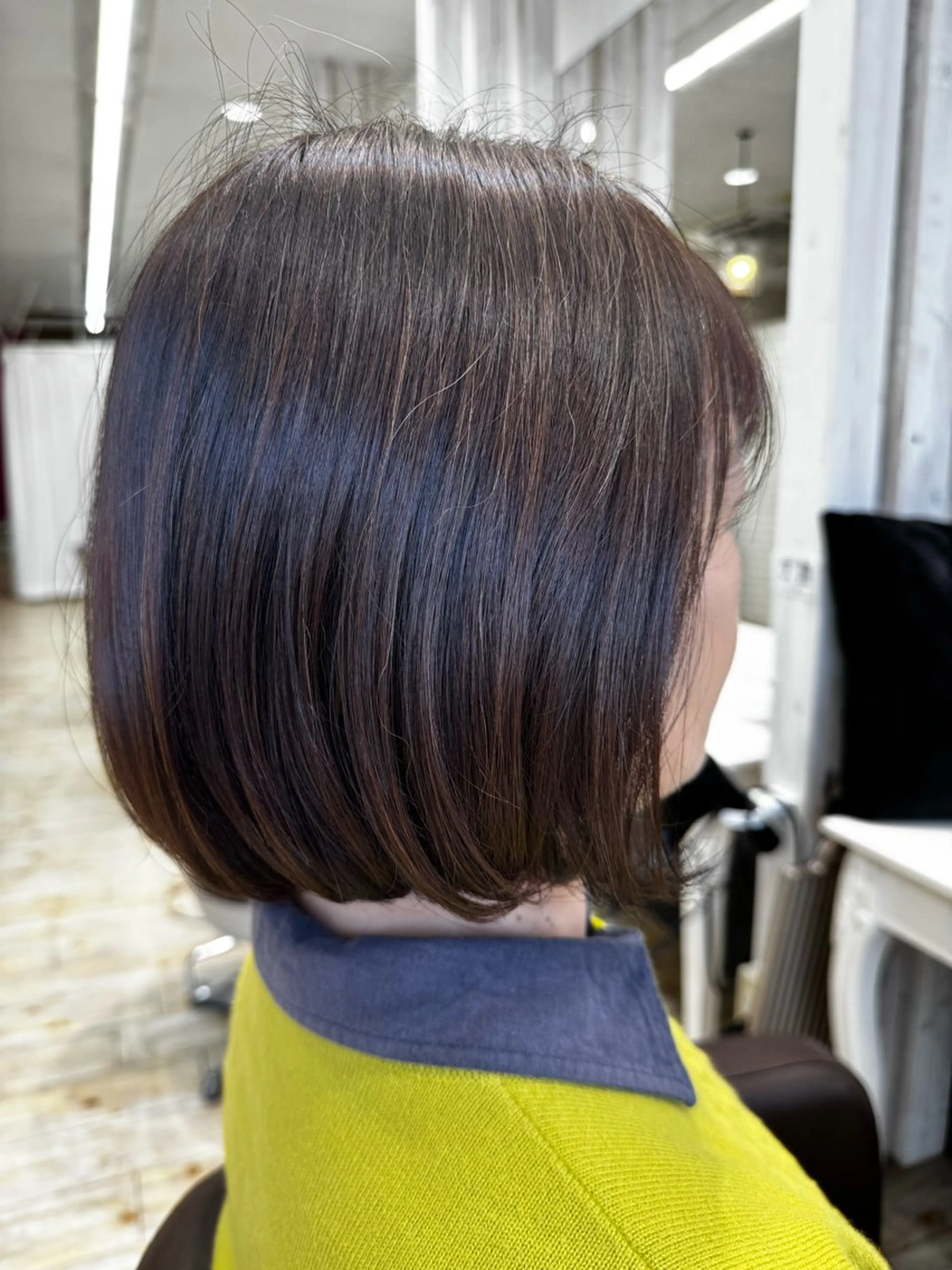 ミディアム ボブ カット ガーデン エリのヘアスタイル