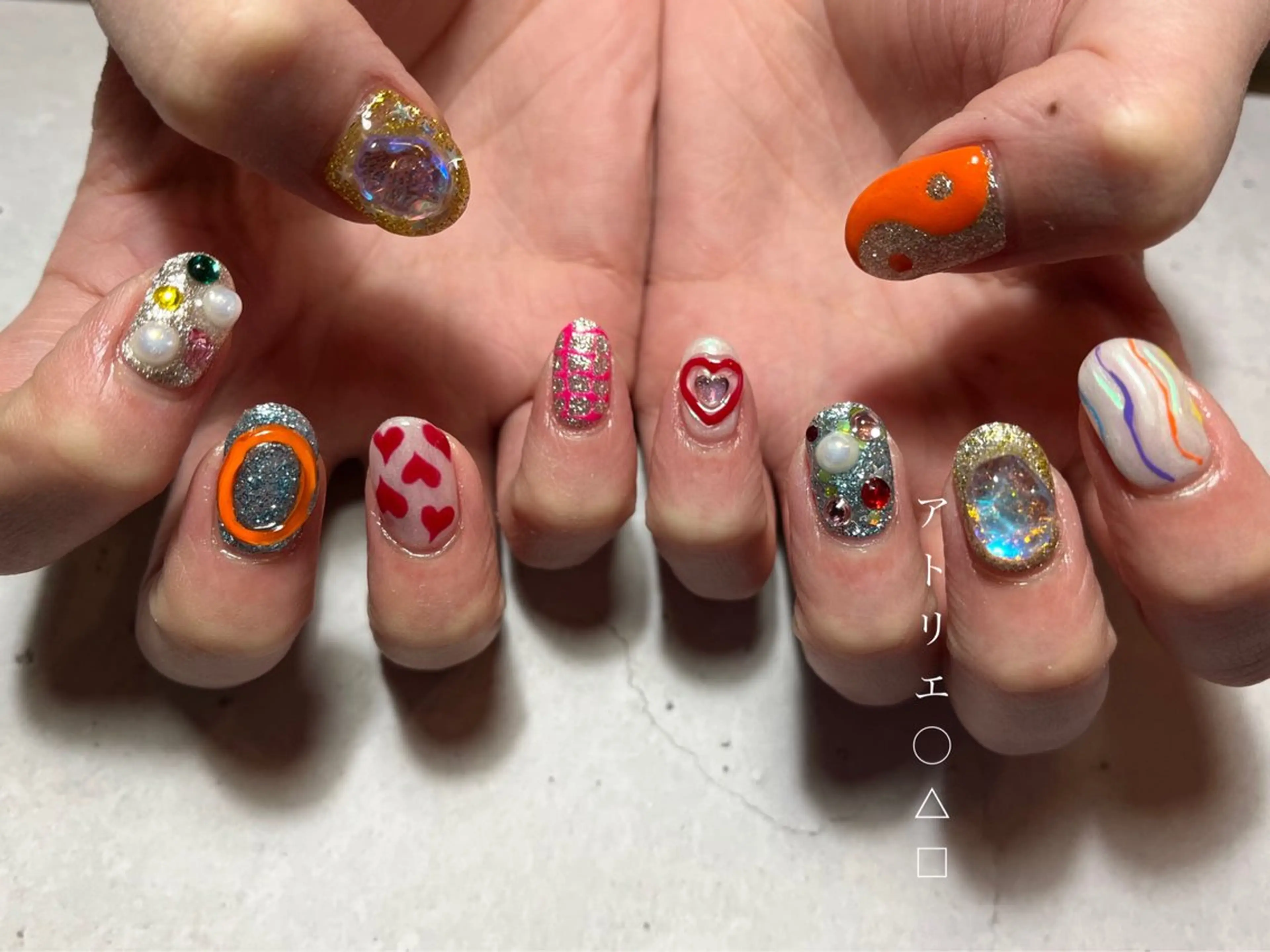 ネイル ハンドネイル アトリエ ○△□のネイルデザイン