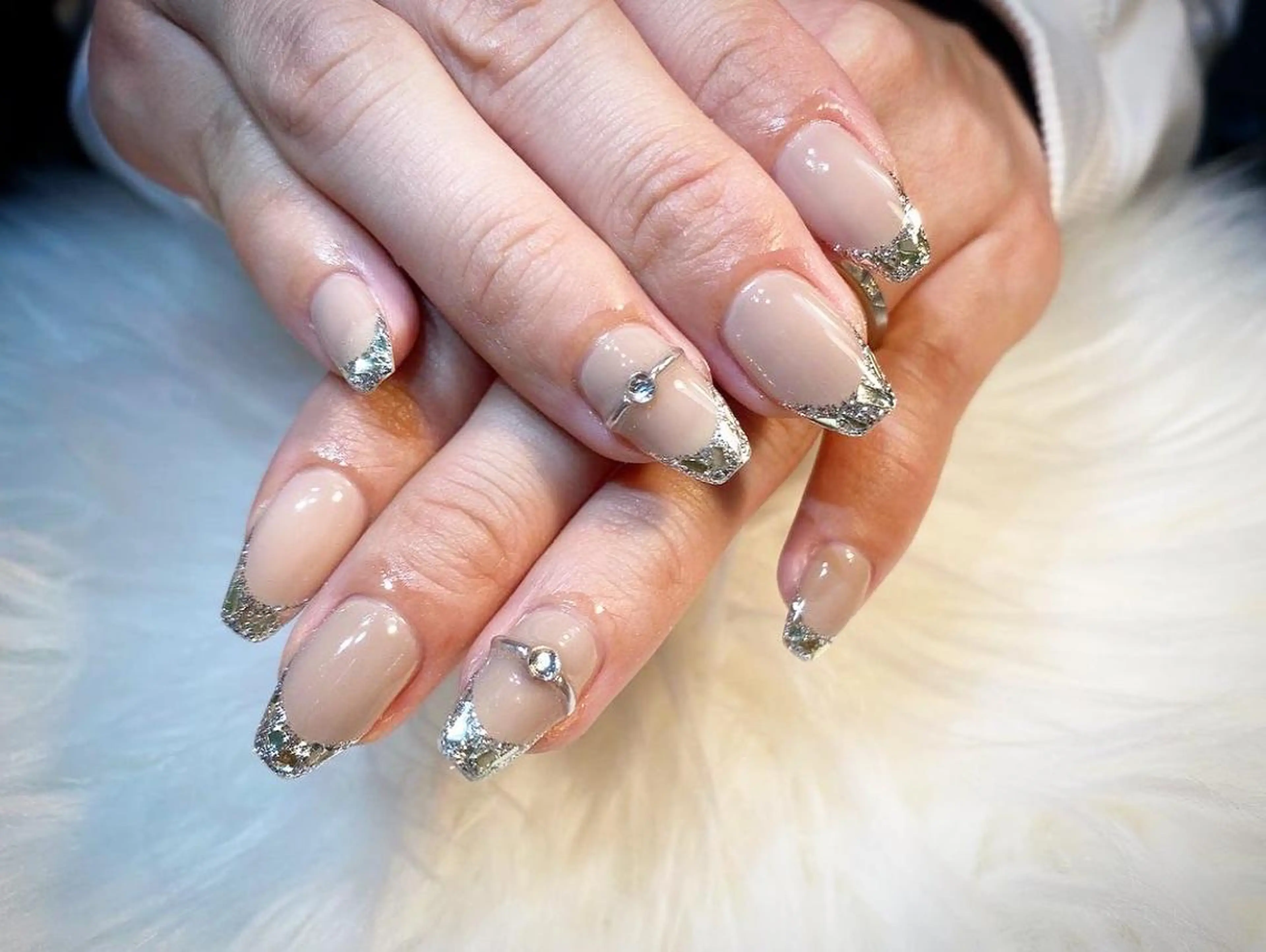 ネイル フレンチネイル ガラスフレンチ ハンドネイル P. nailのネイルデザイン