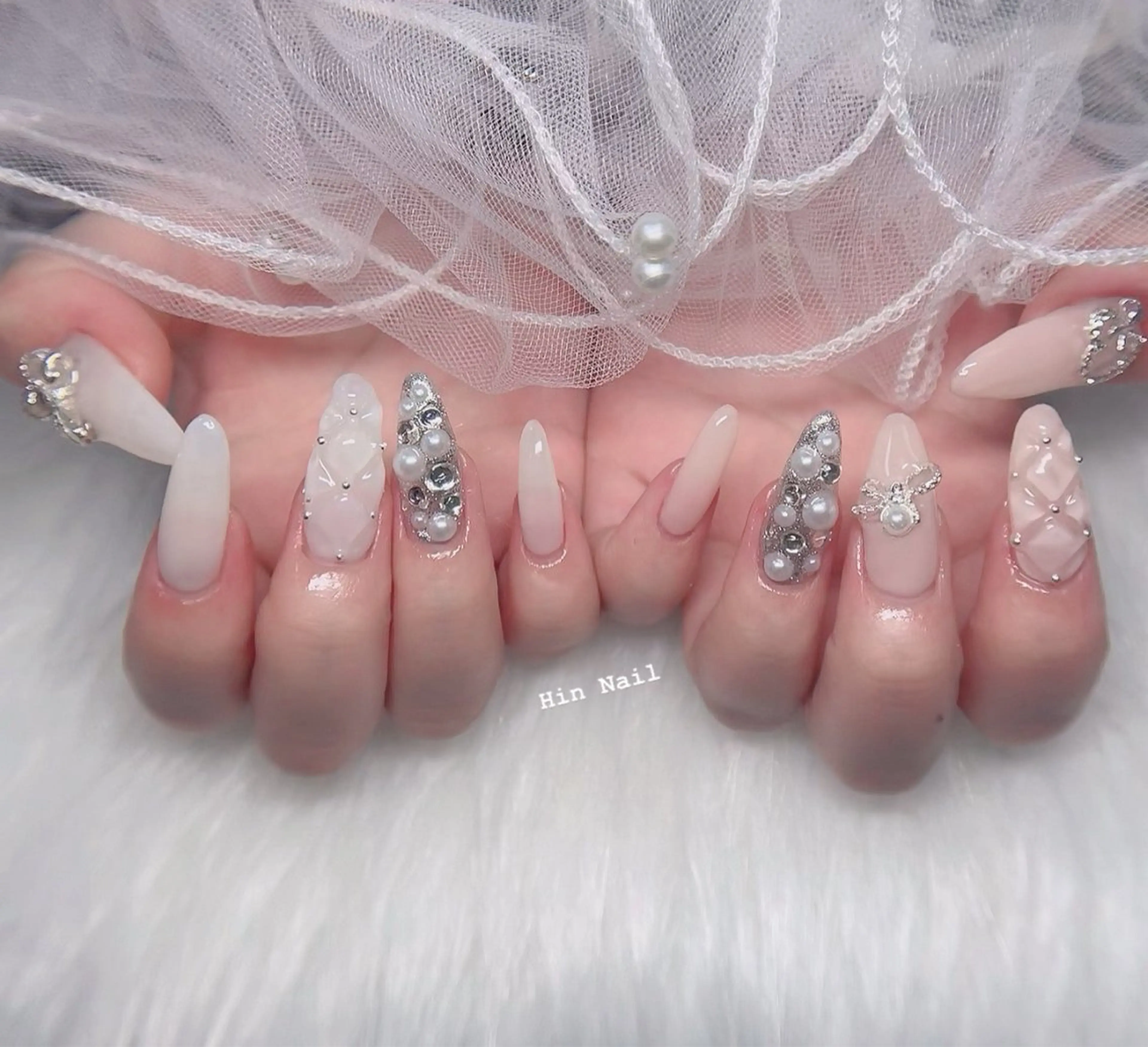 ネイル ハンドネイル HIN NAILのネイルデザイン