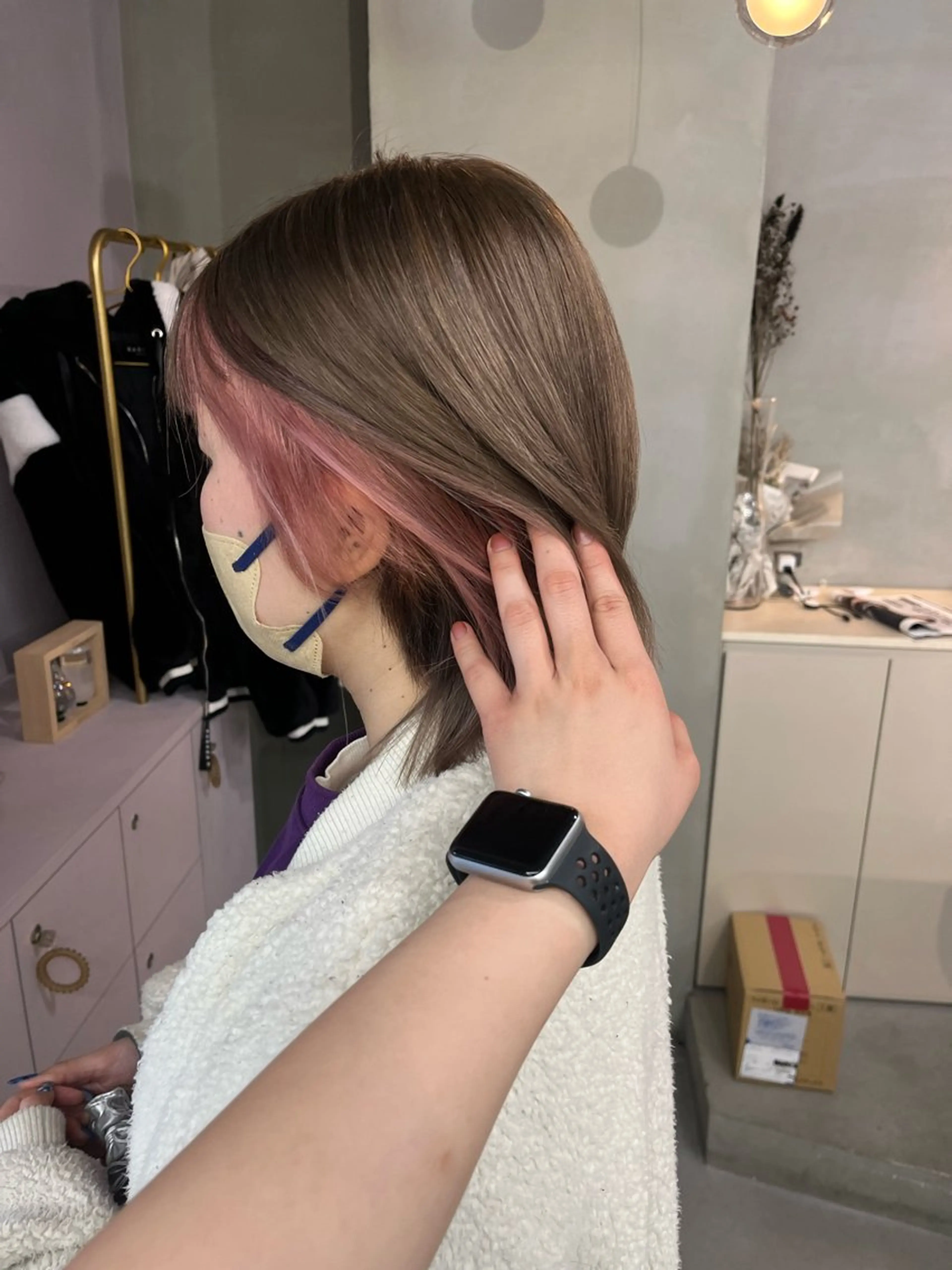 ショート カラー インナーカラー ピンクカラー qulim所属・櫻井 はるなのヘアスタイル
