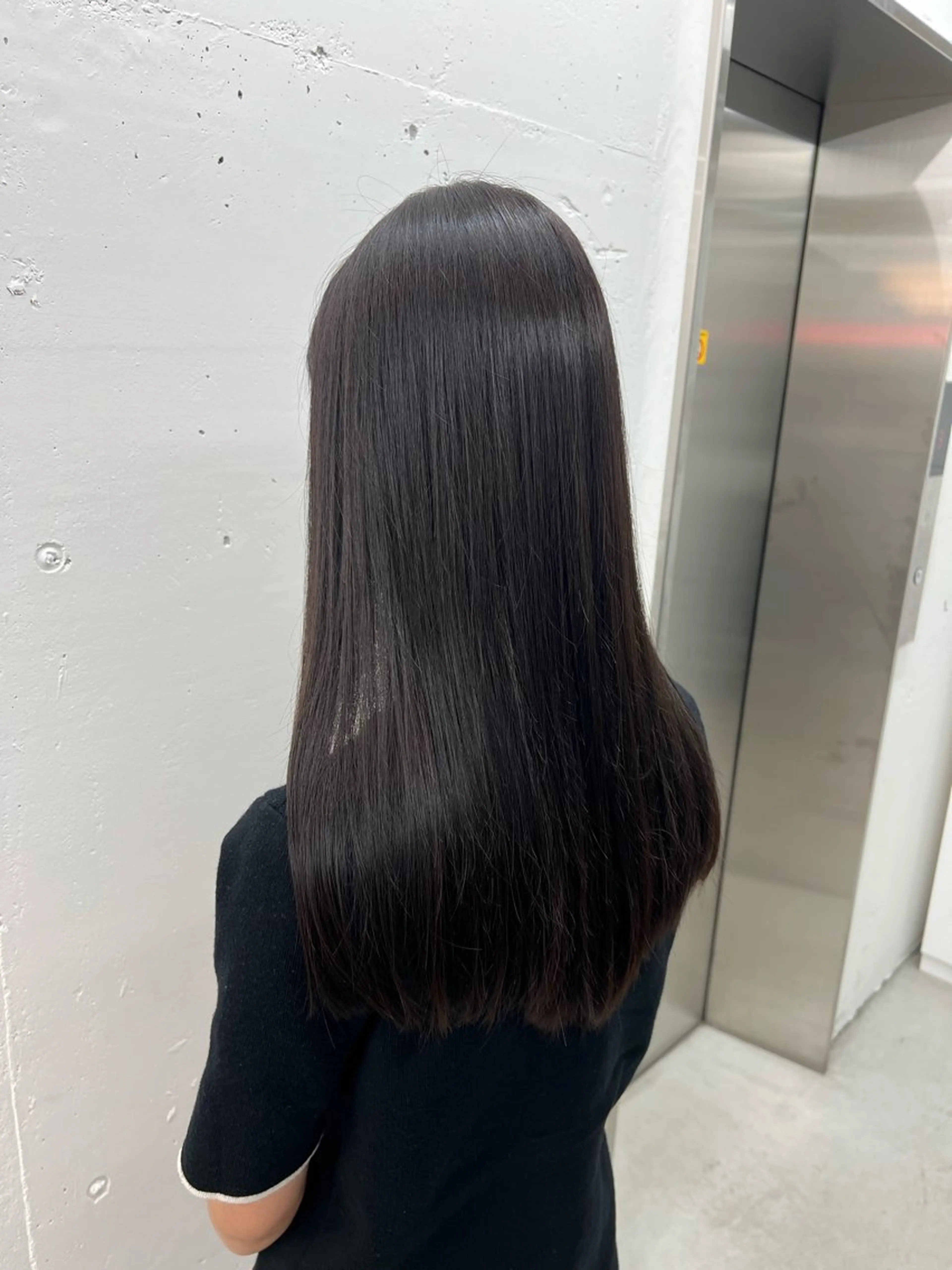 セミロング カラー 学生 ヘアカラー トリートメント あすか JILLSTUDIOのヘアスタイル
