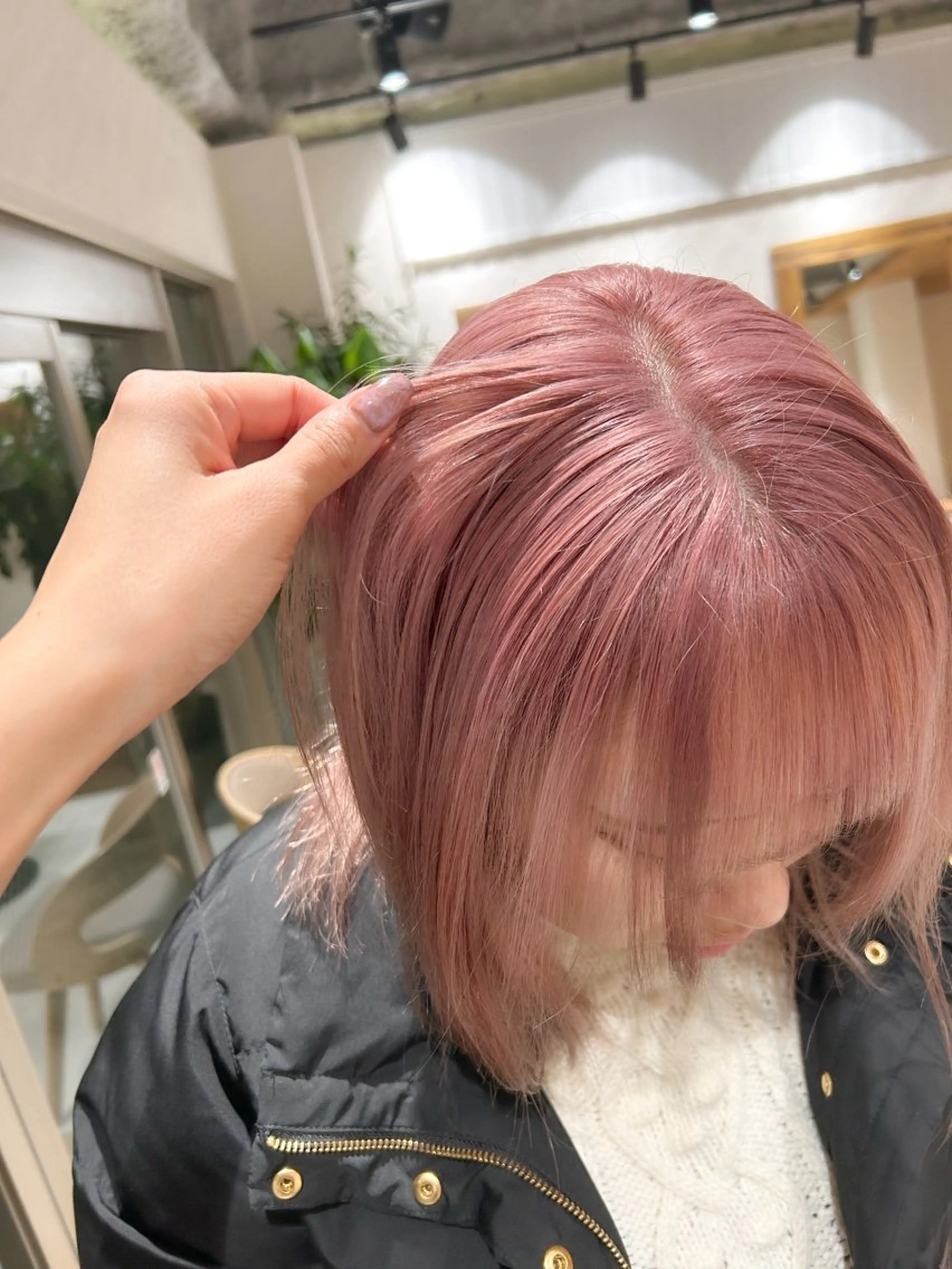 セミロング カラー ピンクカラー カット ヘアカラー トリートメント 🎀髪質改善・艶髪カ ラー🎀YUMEKAのヘアスタイル