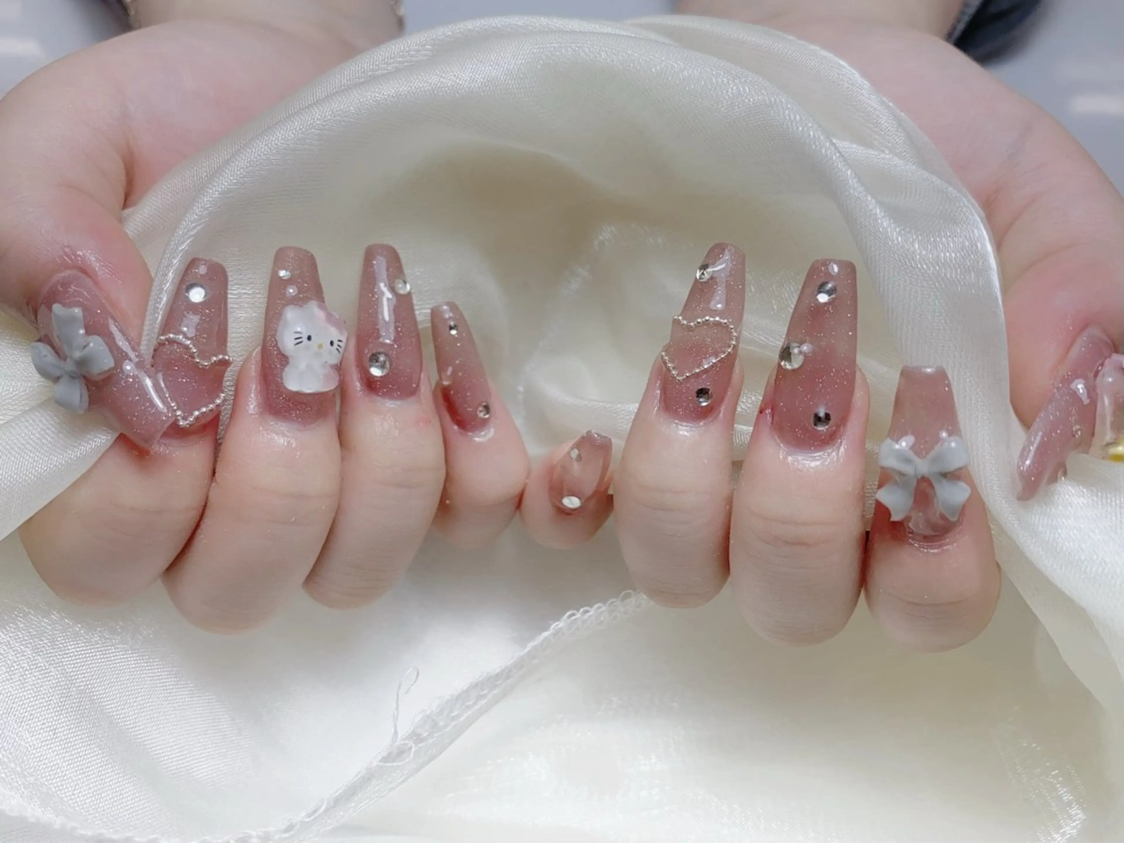 ネイル T&K nail所属・T&K nail ユりのネイルデザイン