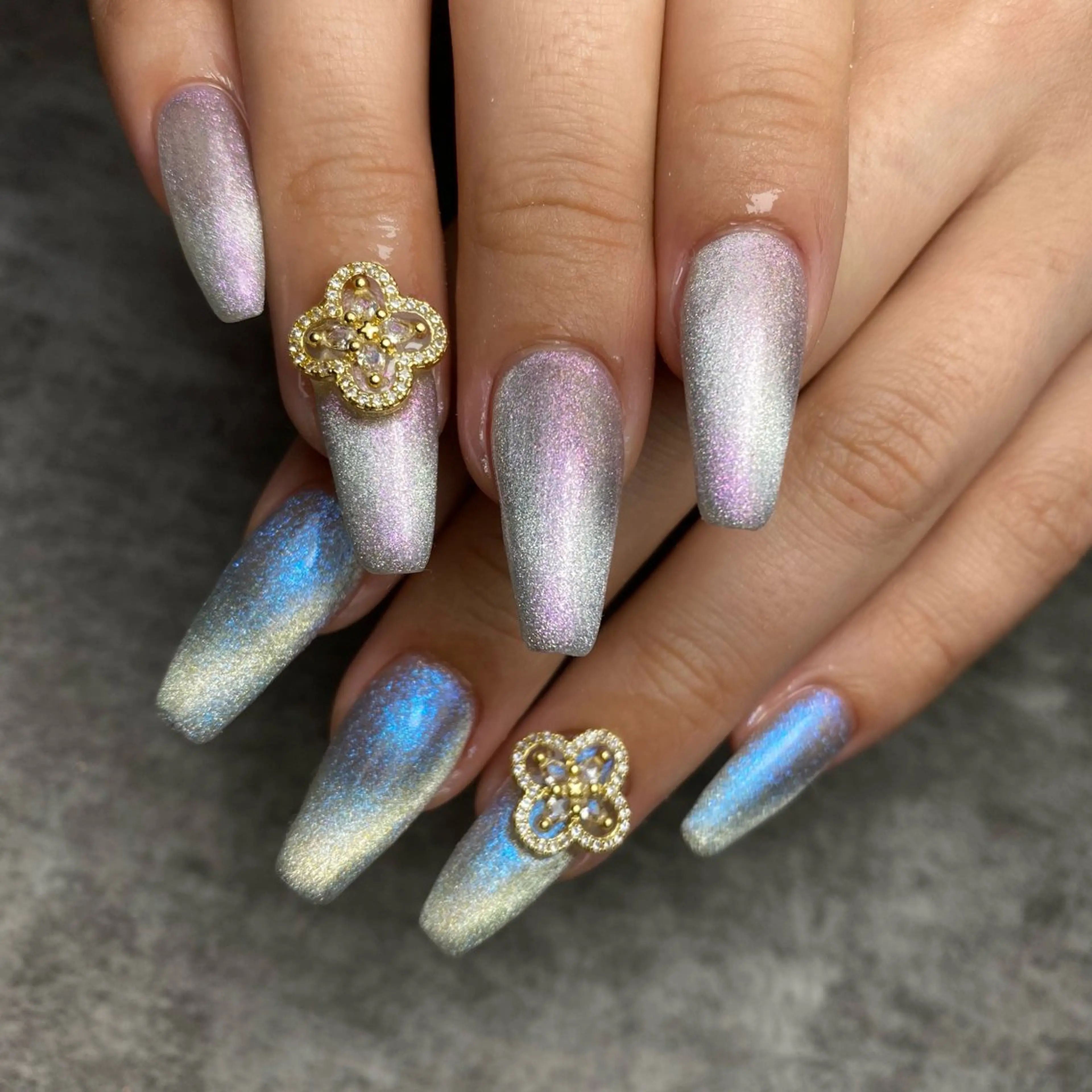 ネイル マグネットネイル ワンカラーネイル ハンドネイル yuki nail...のネイルデザイン