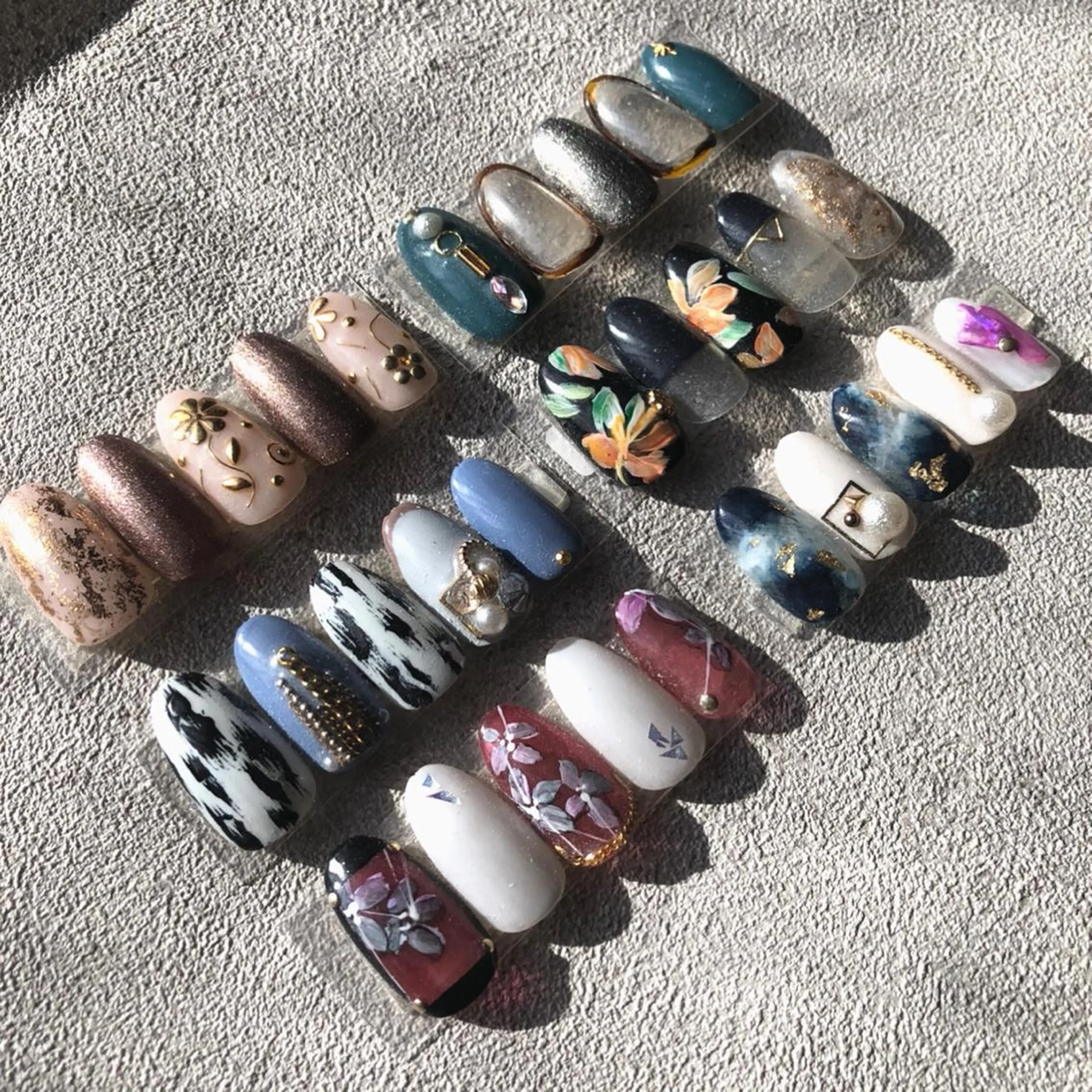 ネイル ハンドネイル instinkt_ Mio Mizunoのネイルデザイン