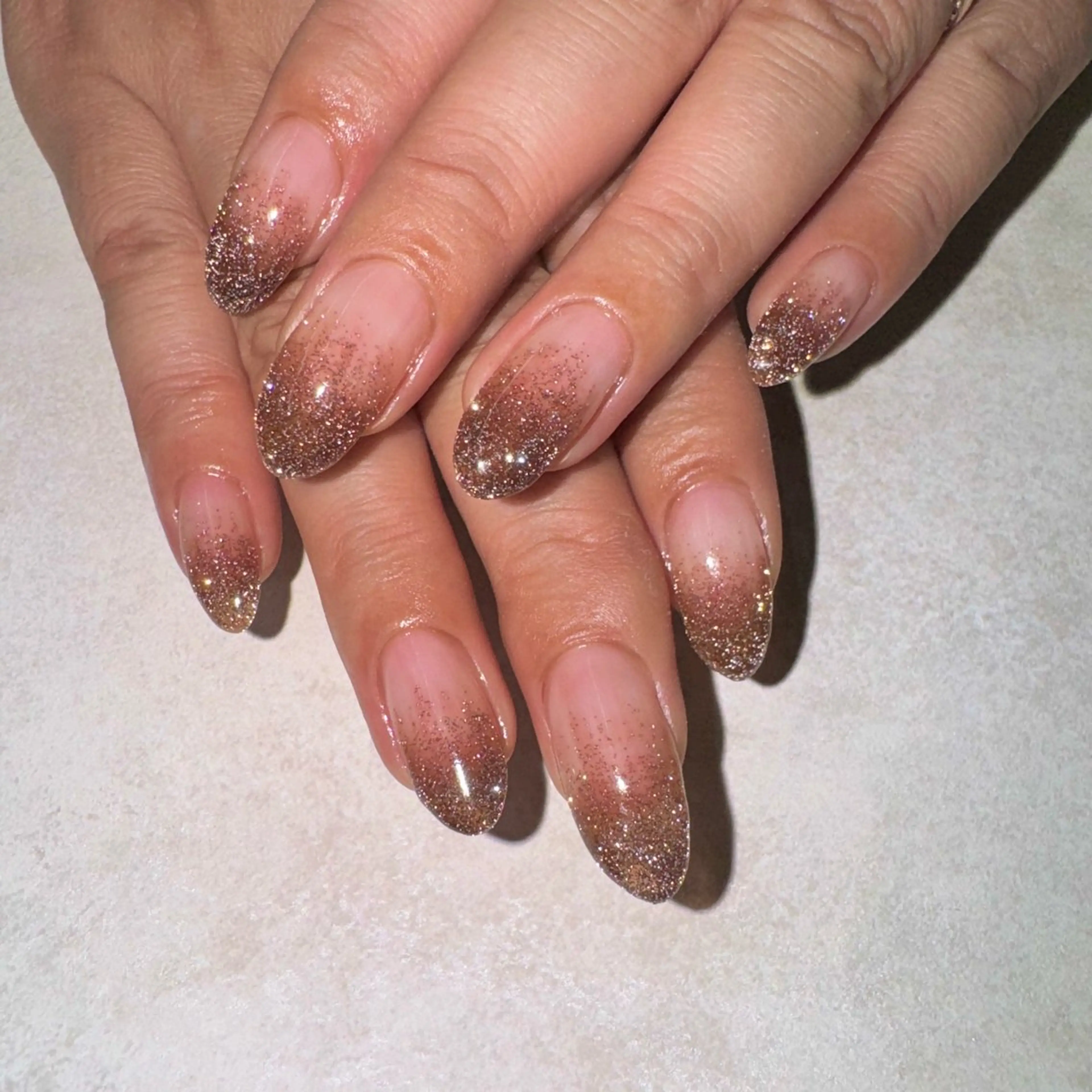 ネイル フラッシュネイル グラデーション ラメ(グリッター) Nail Sant Esperanza by SALON DE やす所属・Sant Esperanzaのネイルデザイン