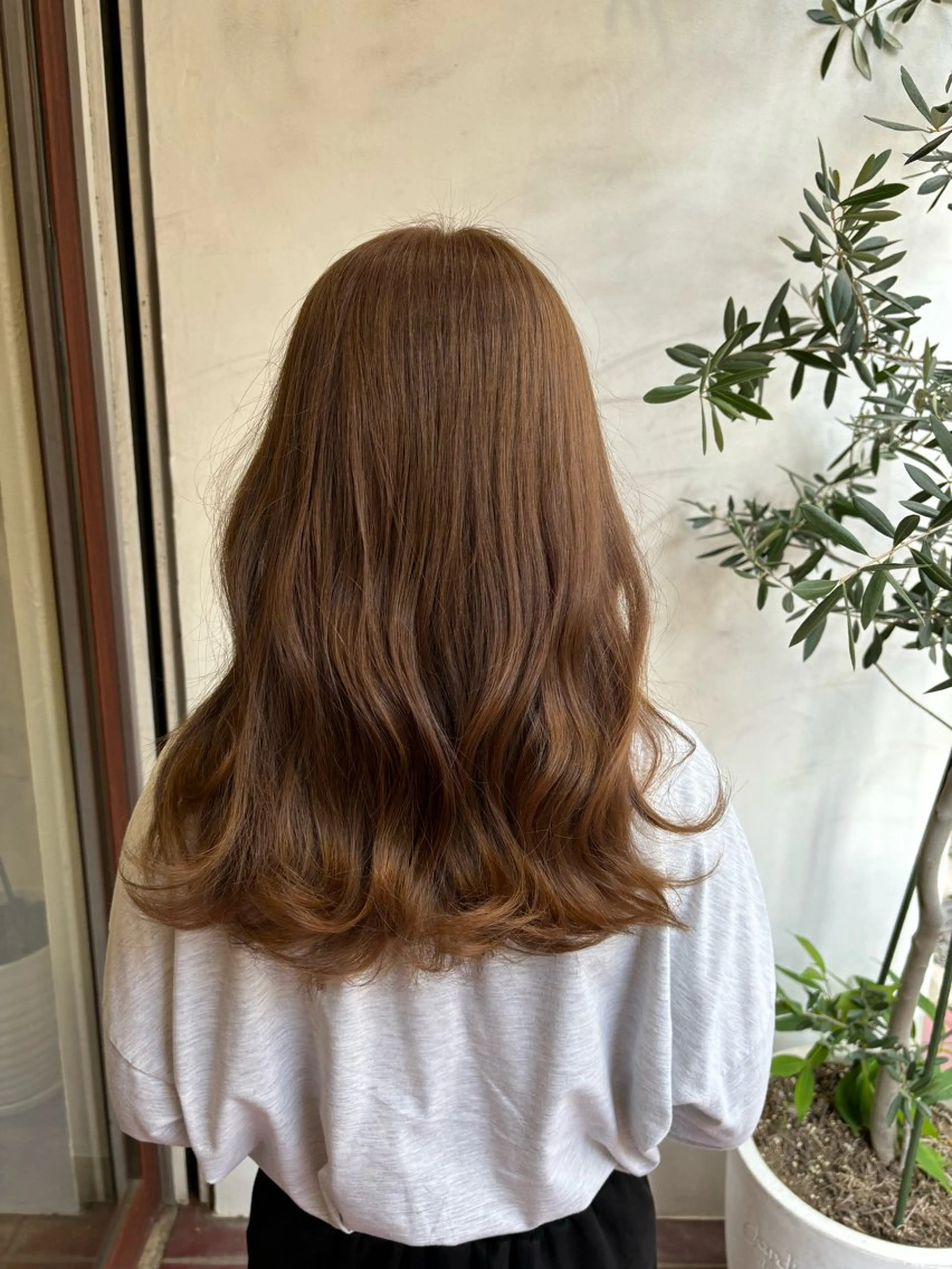 ロング ブリーチ予約率90% 以上✨森山陽向のヘアスタイル