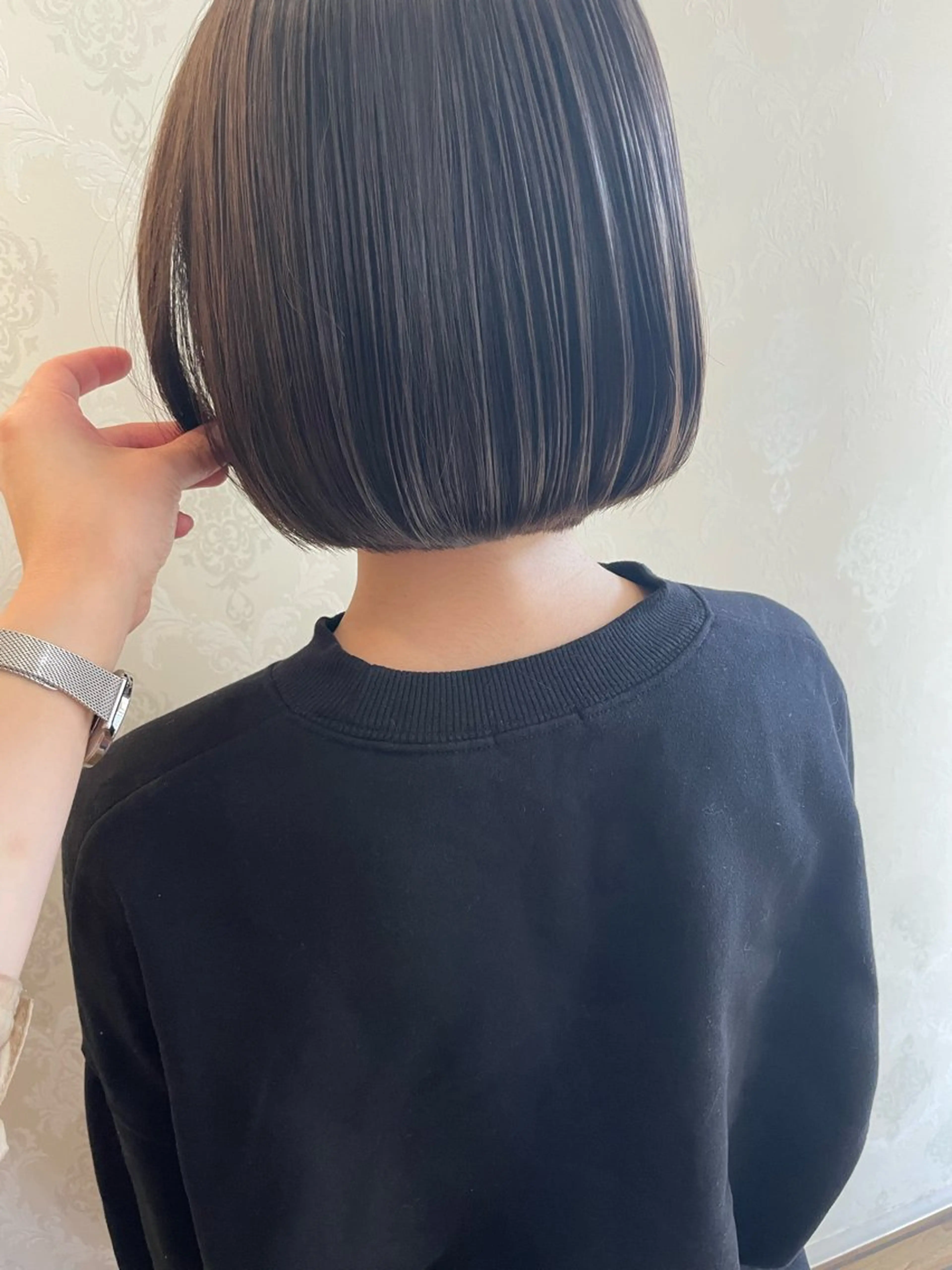 ミディアム ボブ カット トリートメント 鶴岡で縮毛矯正なら お任せ！ハヤシナオミのヘアスタイル