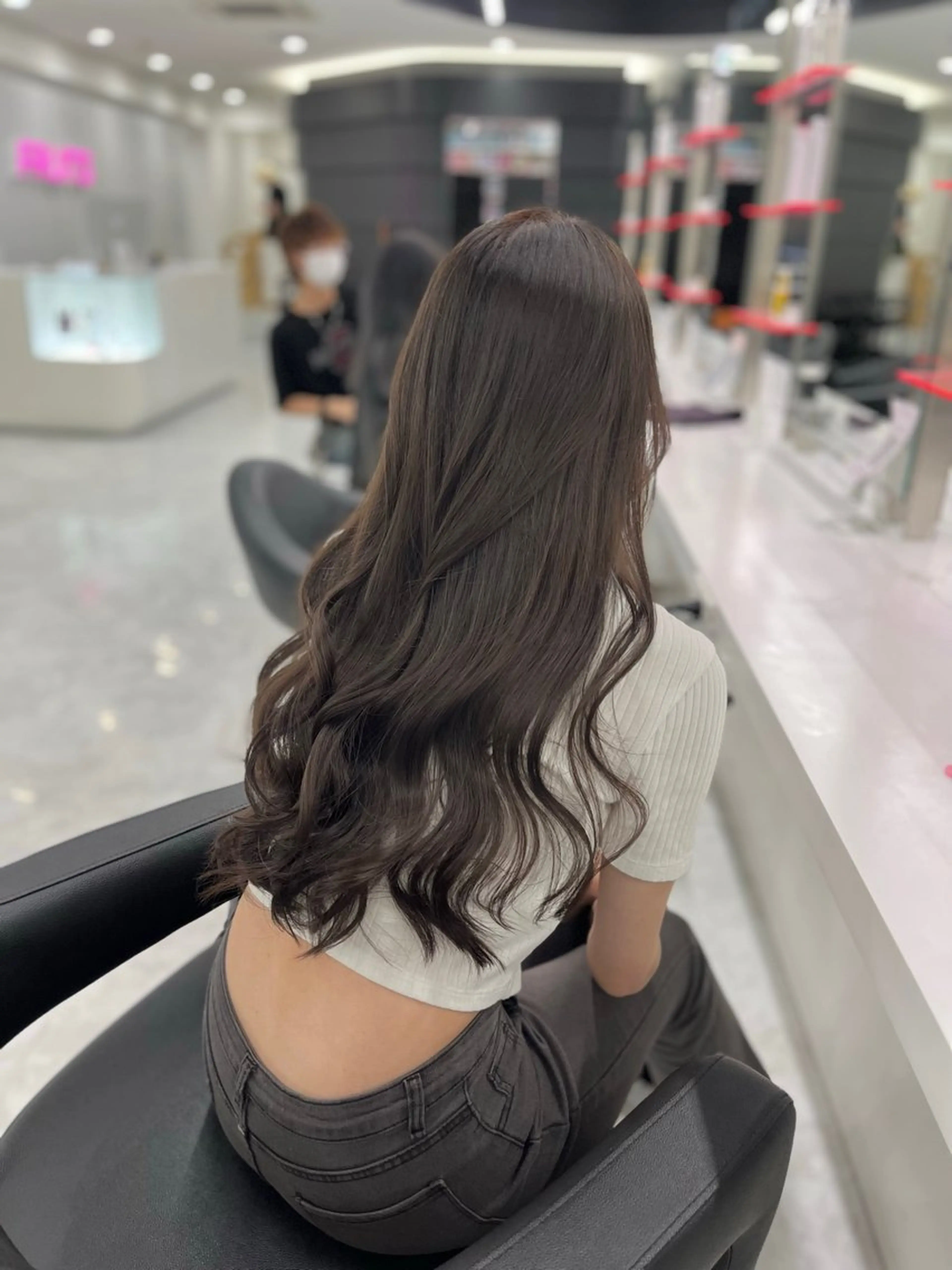 ロング カラー カット ヘアカラー SALOWIN 宇田川店所属・ブリーチなしトレンド SHUSAKUのヘアスタイル