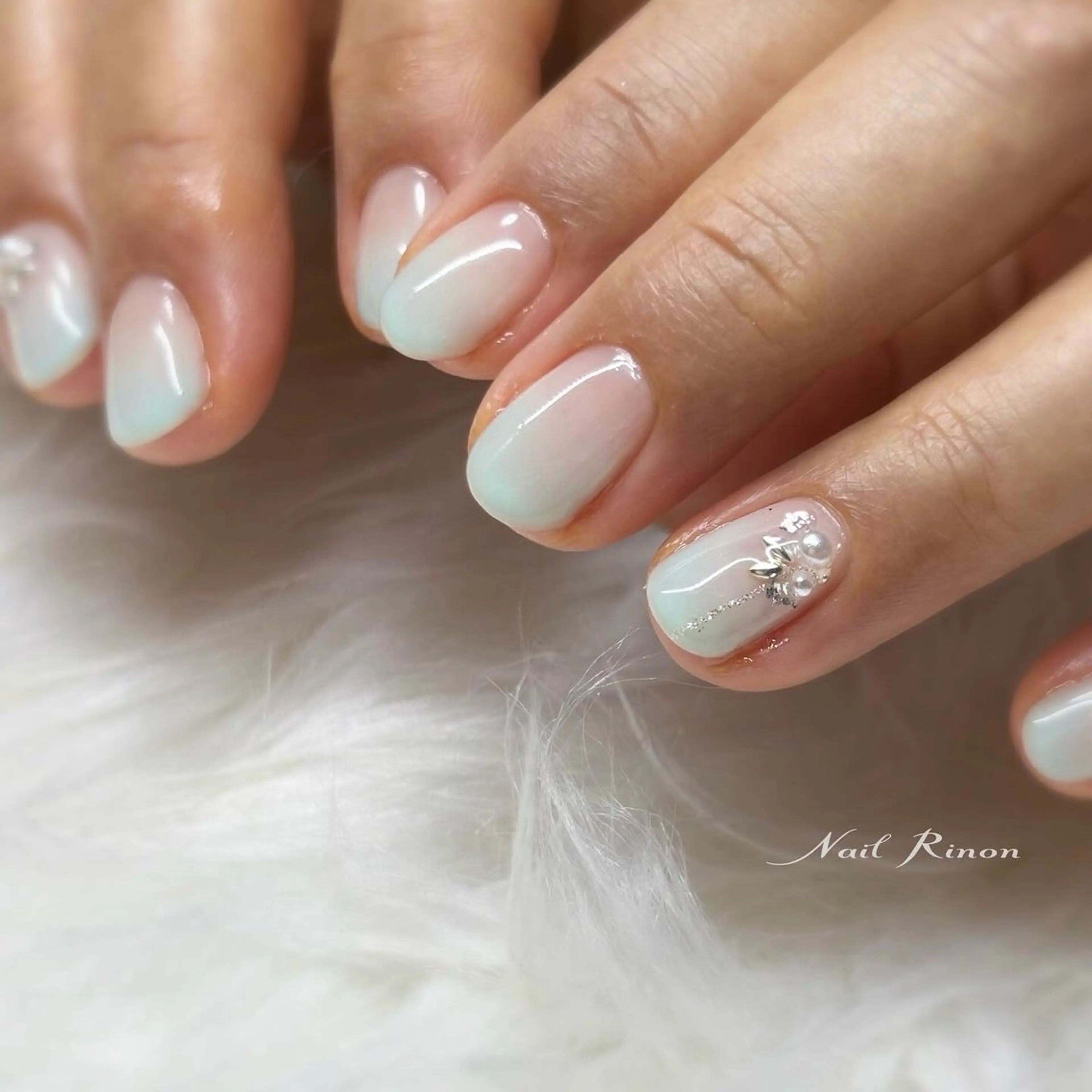 ネイル グラデーション ハンドネイル Nail Rinonのネイルデザイン