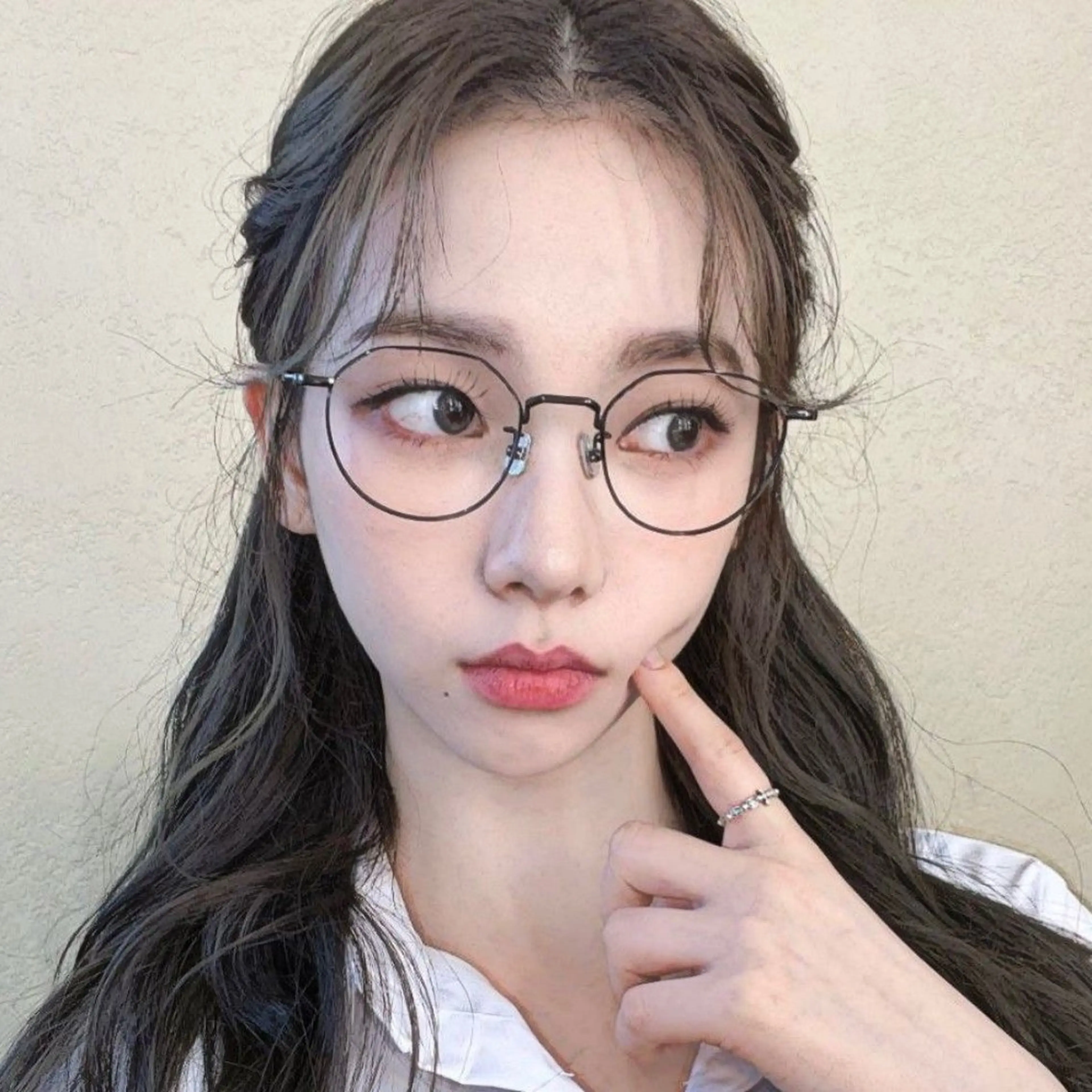 ロング カラー アッシュ ブリーチなし/透明感 /ショート/大世のヘアスタイル