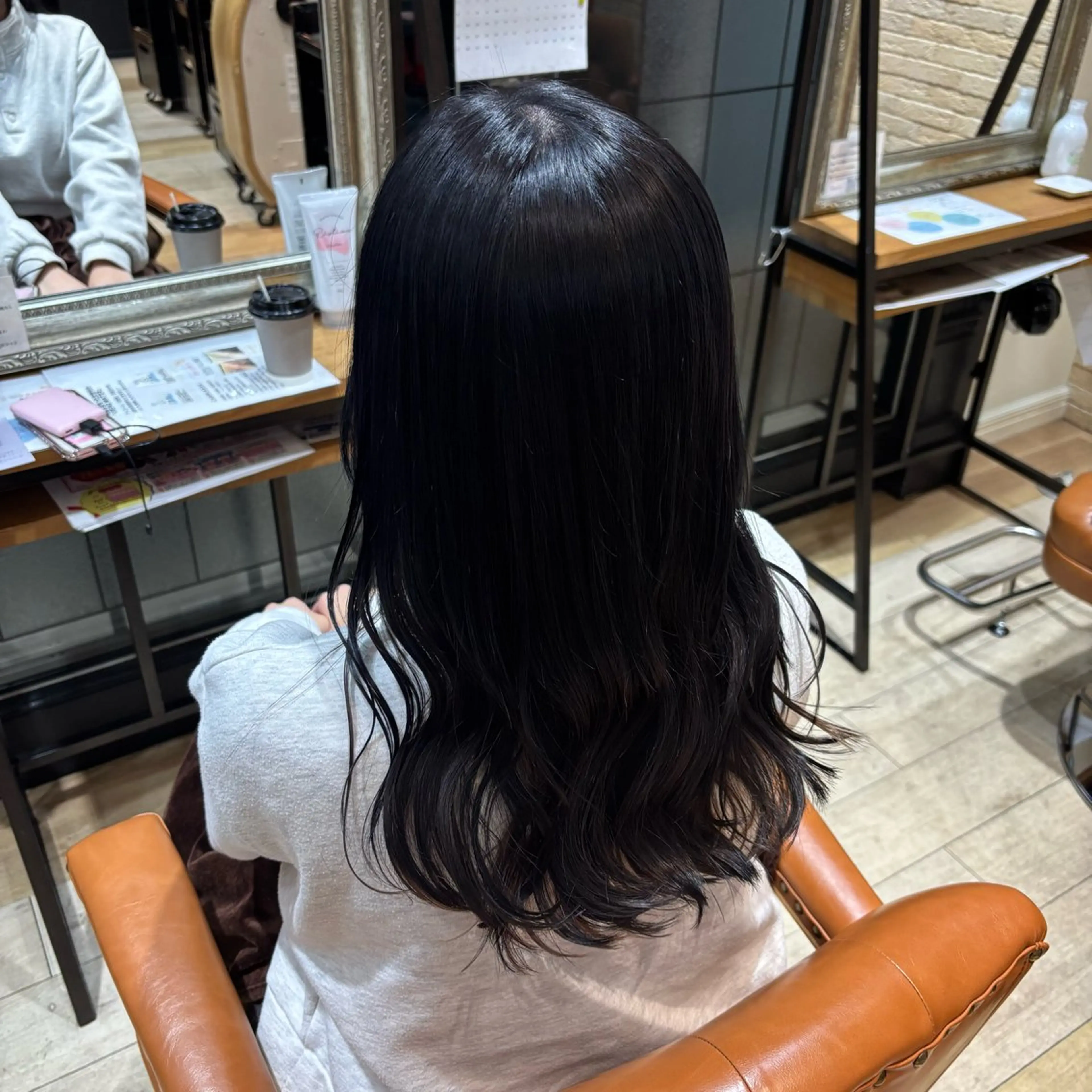 カラー ヘアカラー トリートメント しおり/🍬 KOKORO🤍のヘアスタイル