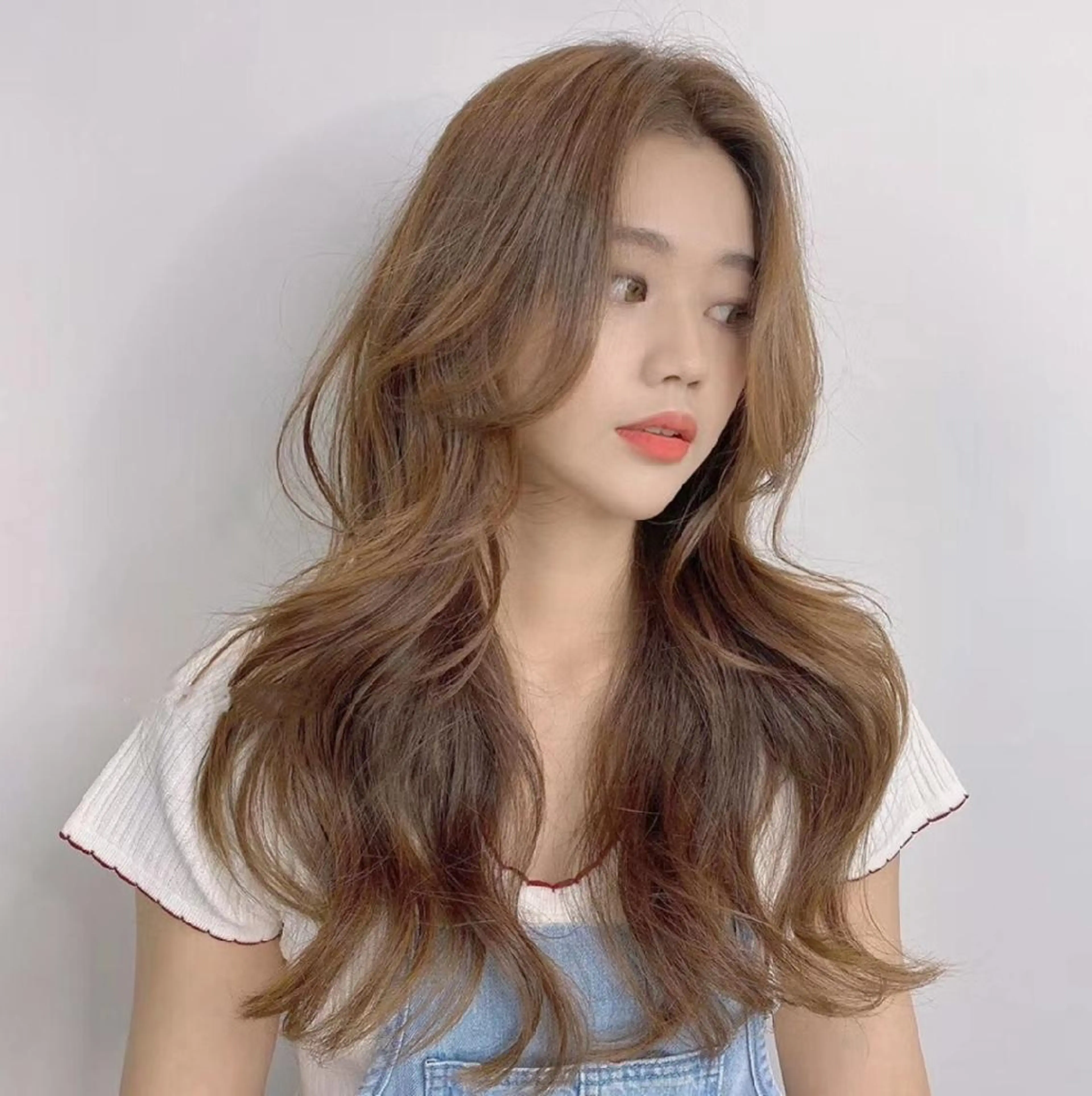 ロング パーマ カラー u hair所属・こばやし ももこのヘアスタイル