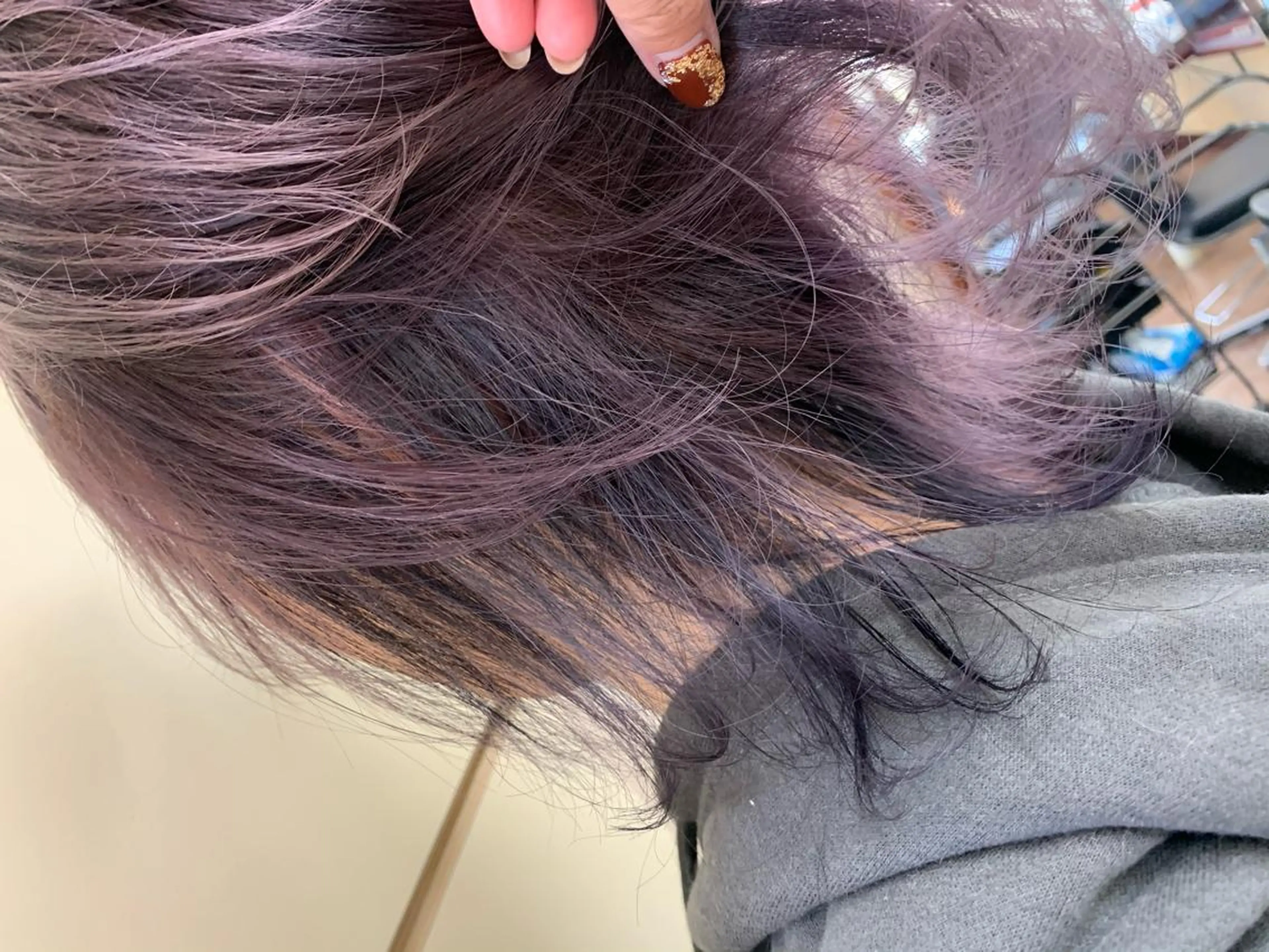 ミディアム パープルカラー カット ヘアカラー 後藤 弓佳のヘアスタイル