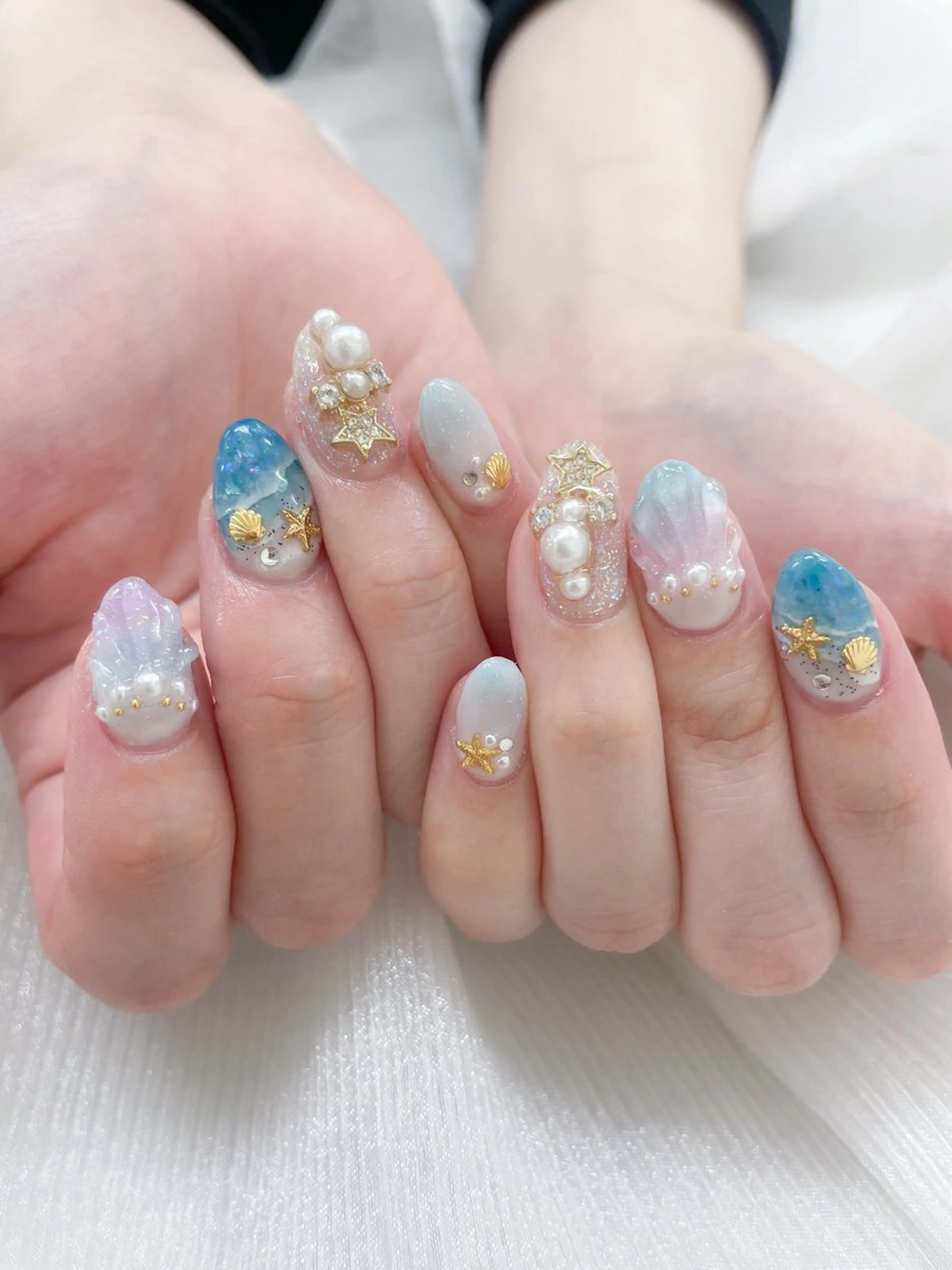 ネイル 五十嵐 美智のネイルデザイン