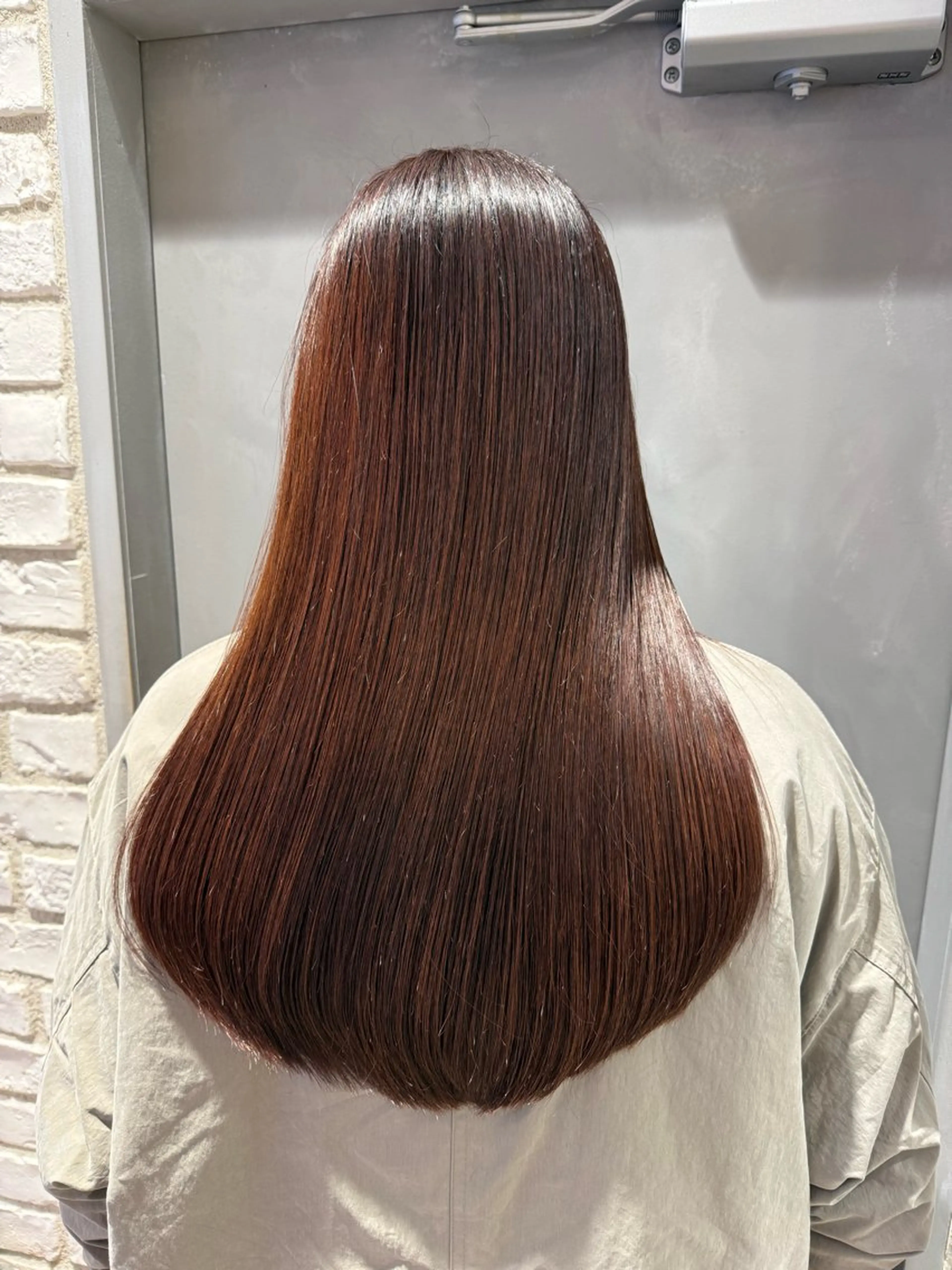 ロング カット ヘアカラー トリートメント 🩰 柔らかいカラー tomomi🌛のヘアスタイル