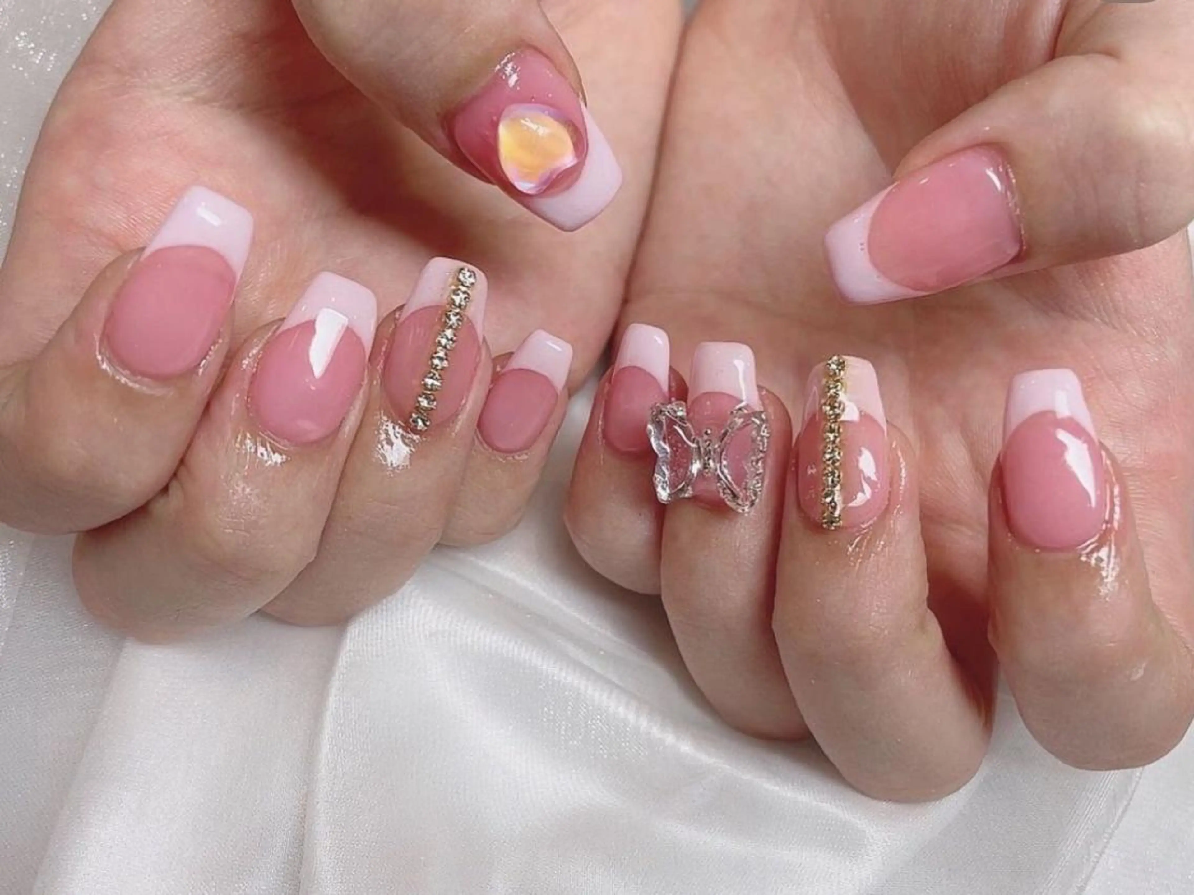 ネイル ハンドネイル リ サのネイルデザイン