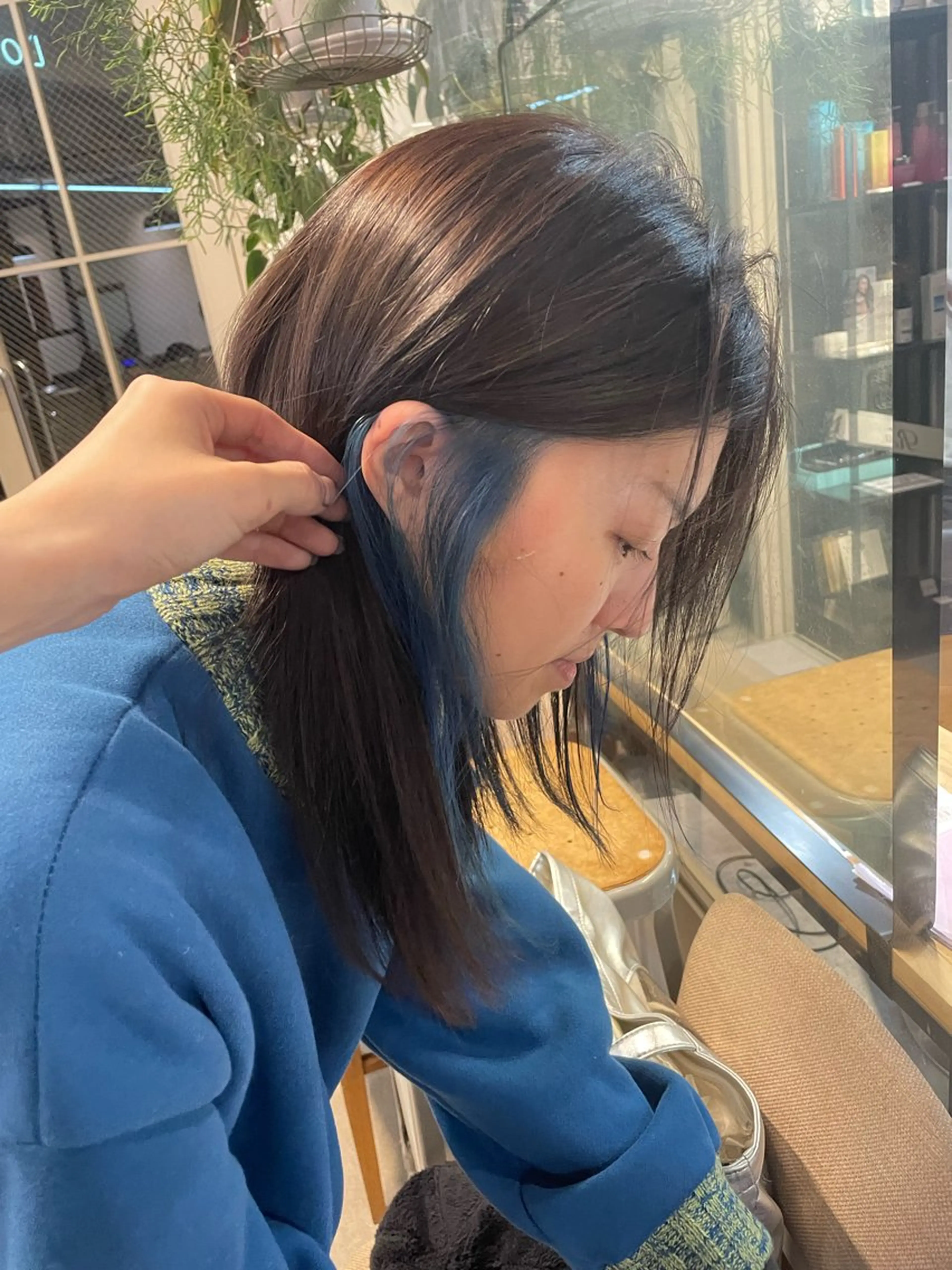 ミディアム カラー ヘアカラー ミルクティー× グレージュMOMOのヘアスタイル
