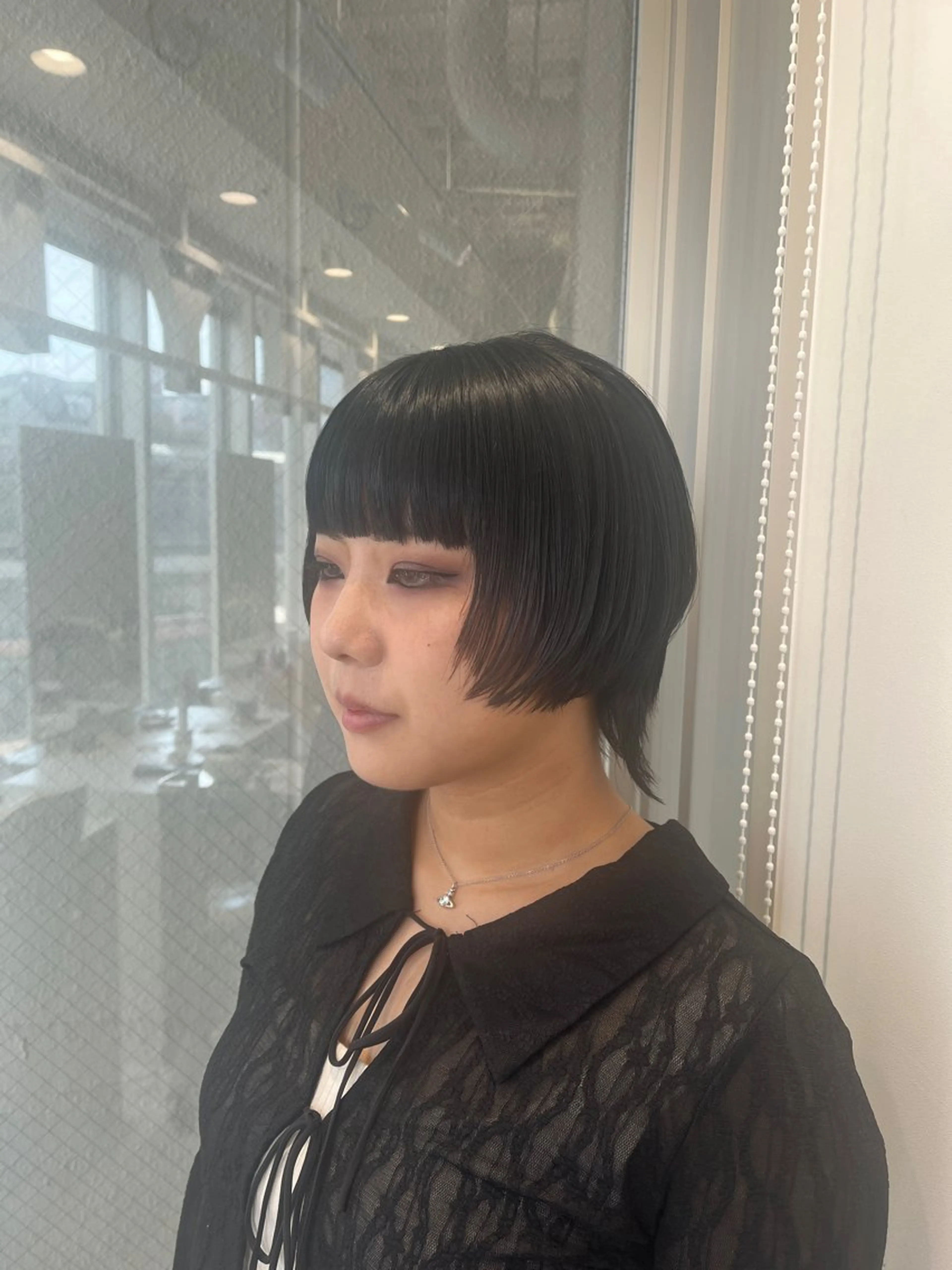 ショート カット 貞金 瑞波のヘアスタイル