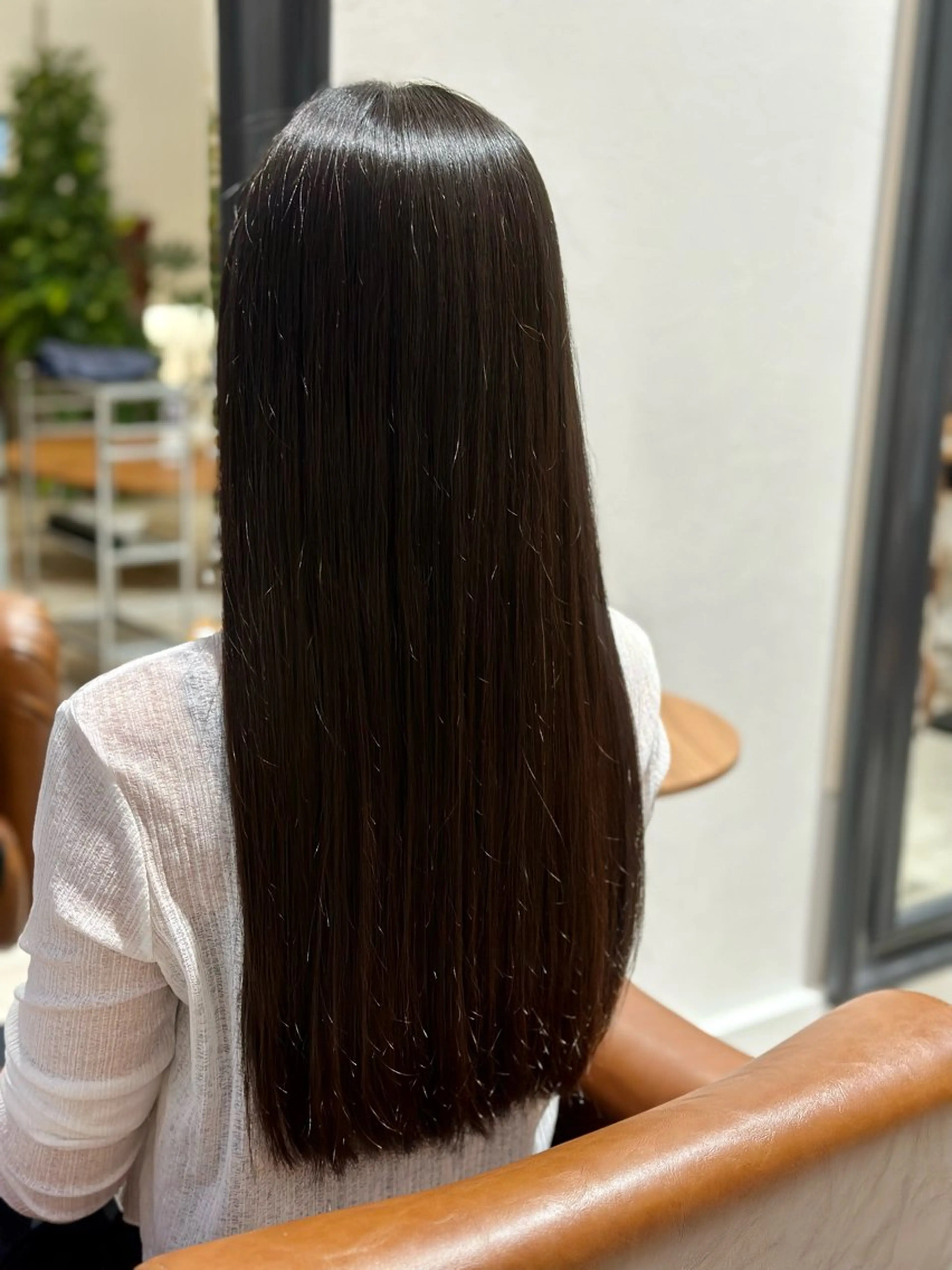 ロング カット ヘアカラー 縮毛矯正 トリートメント JYO 髪質改善専門家のヘアスタイル