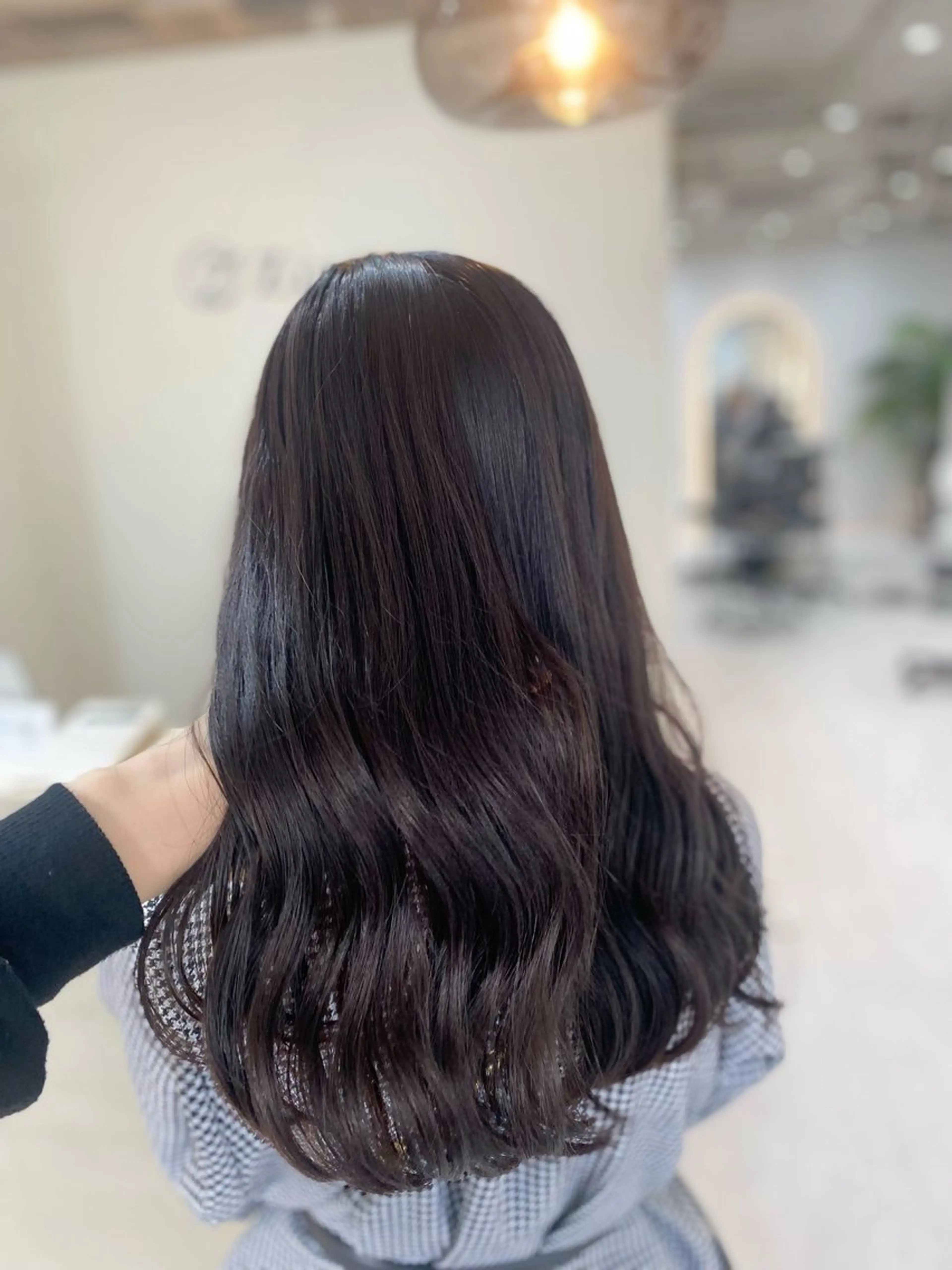 ロング カラー ケアカラー グレージュ ラベンダーカラー ラベンダーグレージュ ラベンダーグレー カット ヘアカラー トリートメント 艶髪・透明感カラー・ 韓国ヘア・Yuriのヘアスタイル