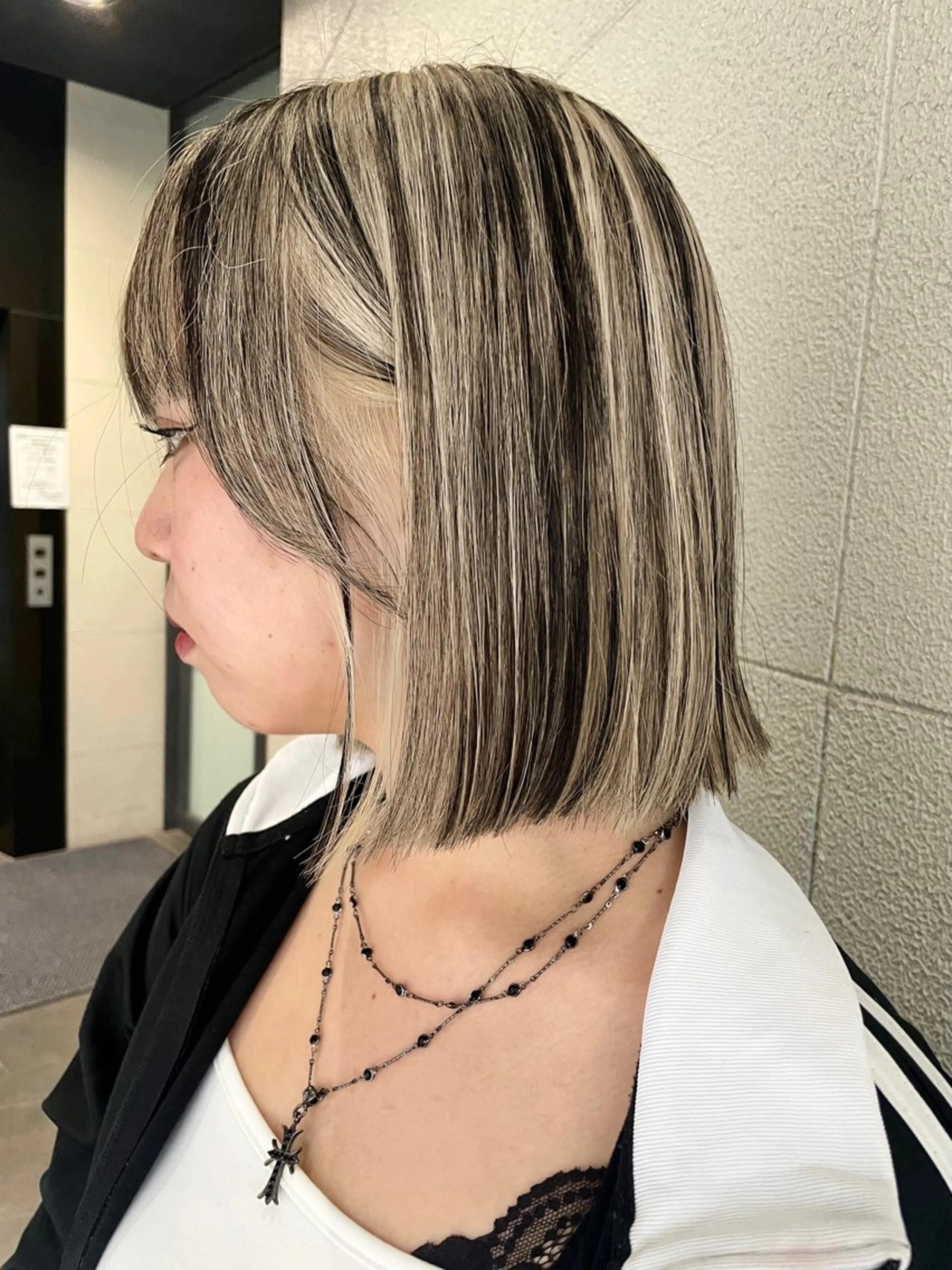 ショート カラー カット ヘアカラー トリートメント 艶カラー/レイヤー カット✂️近澤瑠以のヘアスタイル
