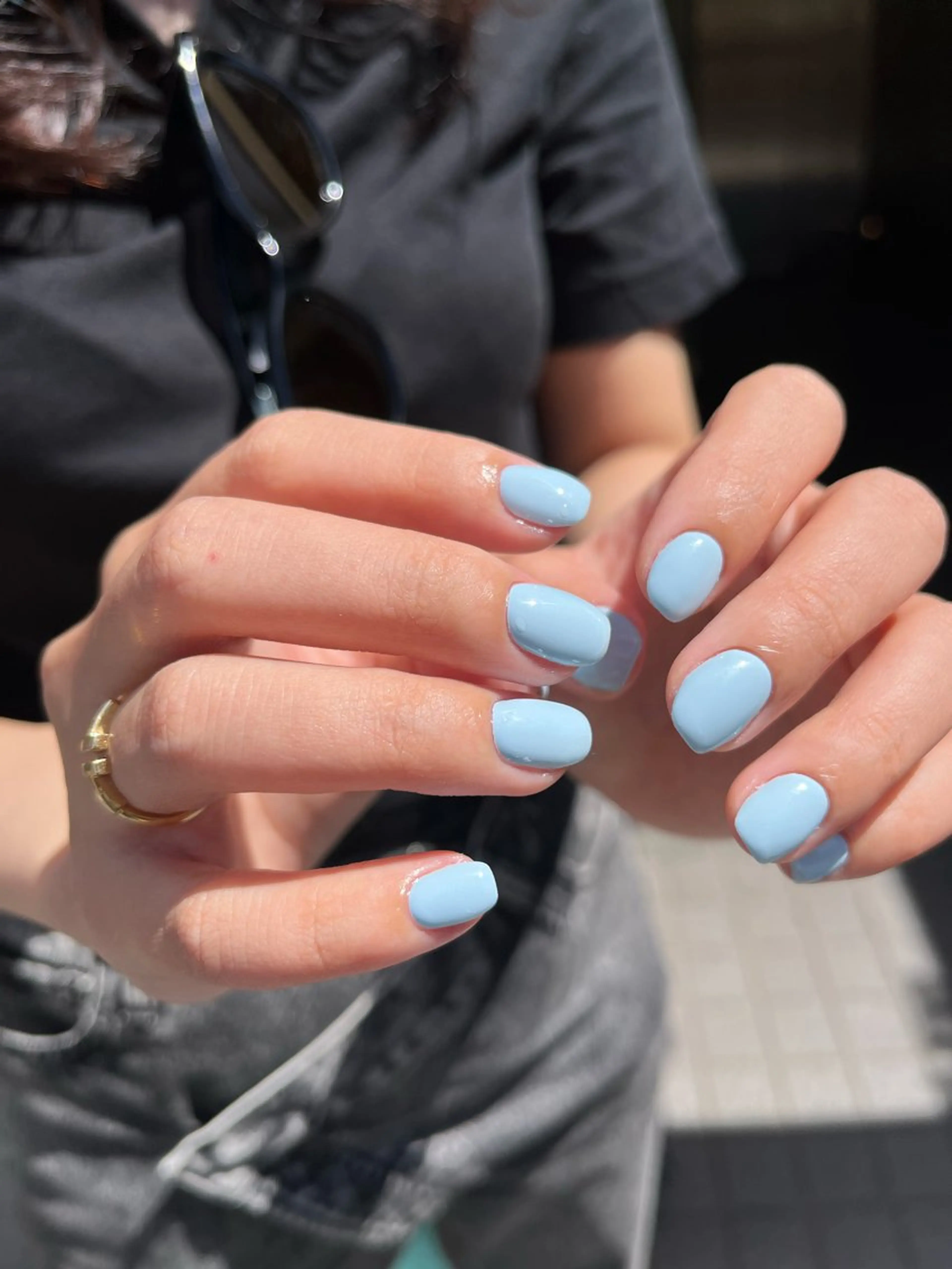 ネイル チークネイル 水色 マグネットネイル ワンカラーネイル ショートネイル ハンドネイル ハンドケア 🫧OPELIA NAIL渋谷🫧のネイルデザイン