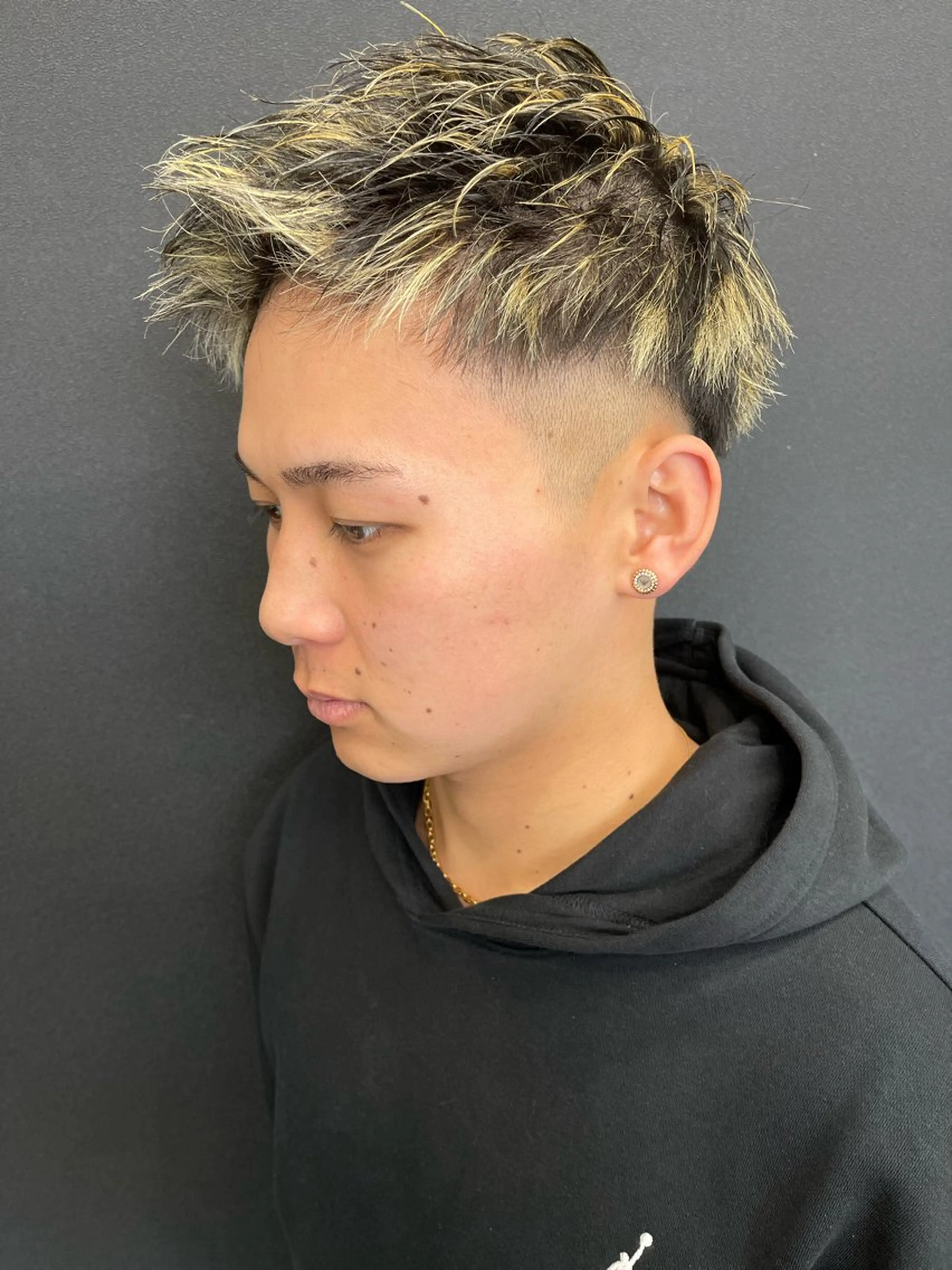 ショート カラー パーマ メンズ メンズメッシュ メッシュ カット ヘアカラー トリートメント beautystadium529所属・高橋 裕利のヘアスタイル