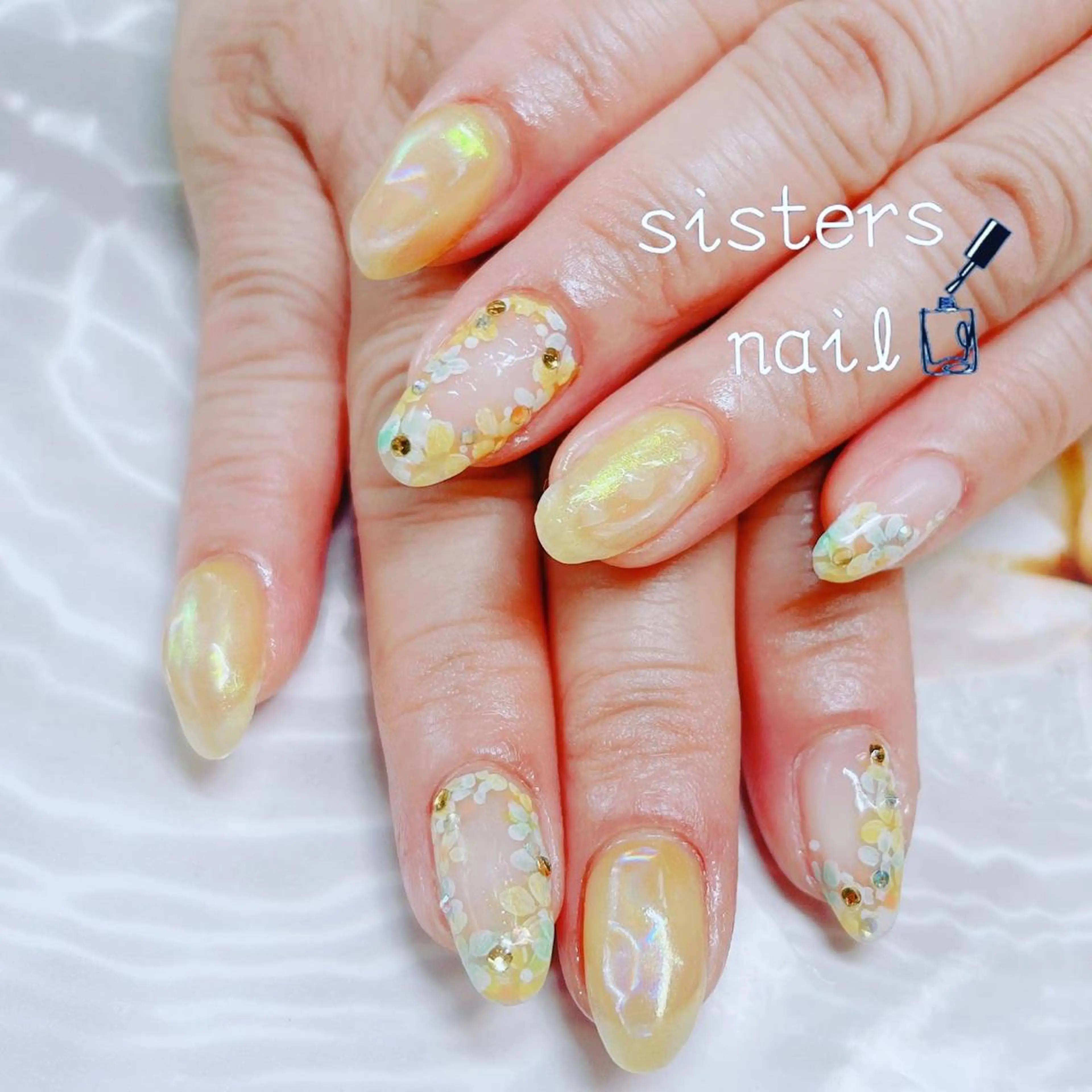 ネイル アートネイル オーロラネイル フラワーネイル 氷ネイル・うるうるネイル ニュアンスネイル ハンドネイル ハンドケア sisters nail.fのネイルデザイン