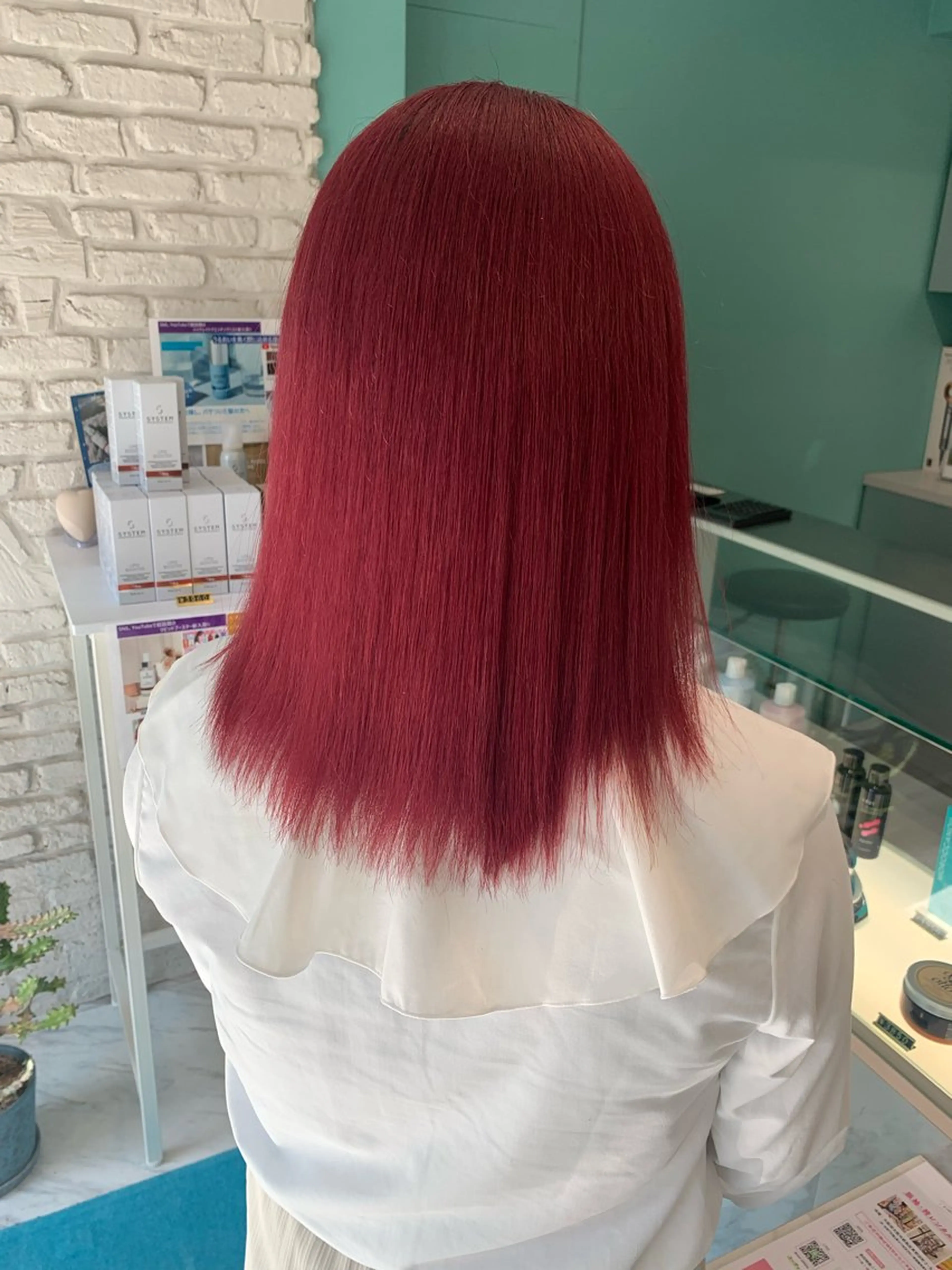 セミロング トリートメント カット ヘアカラー トリートメント 髪質改善　縮毛矯正 池本有宏のヘアスタイル
