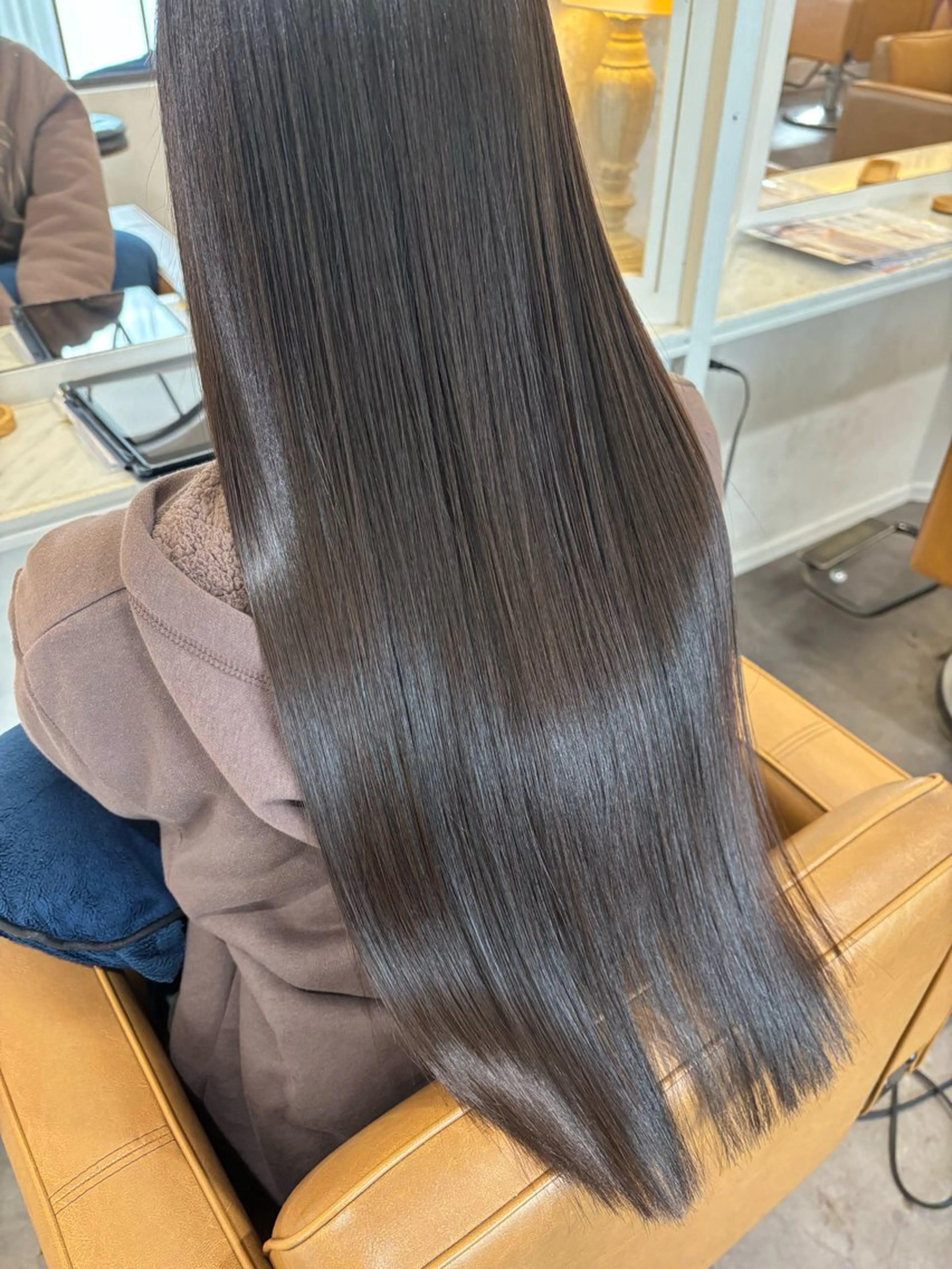 酸性ストレート+3ステップトリートメント付きの写真