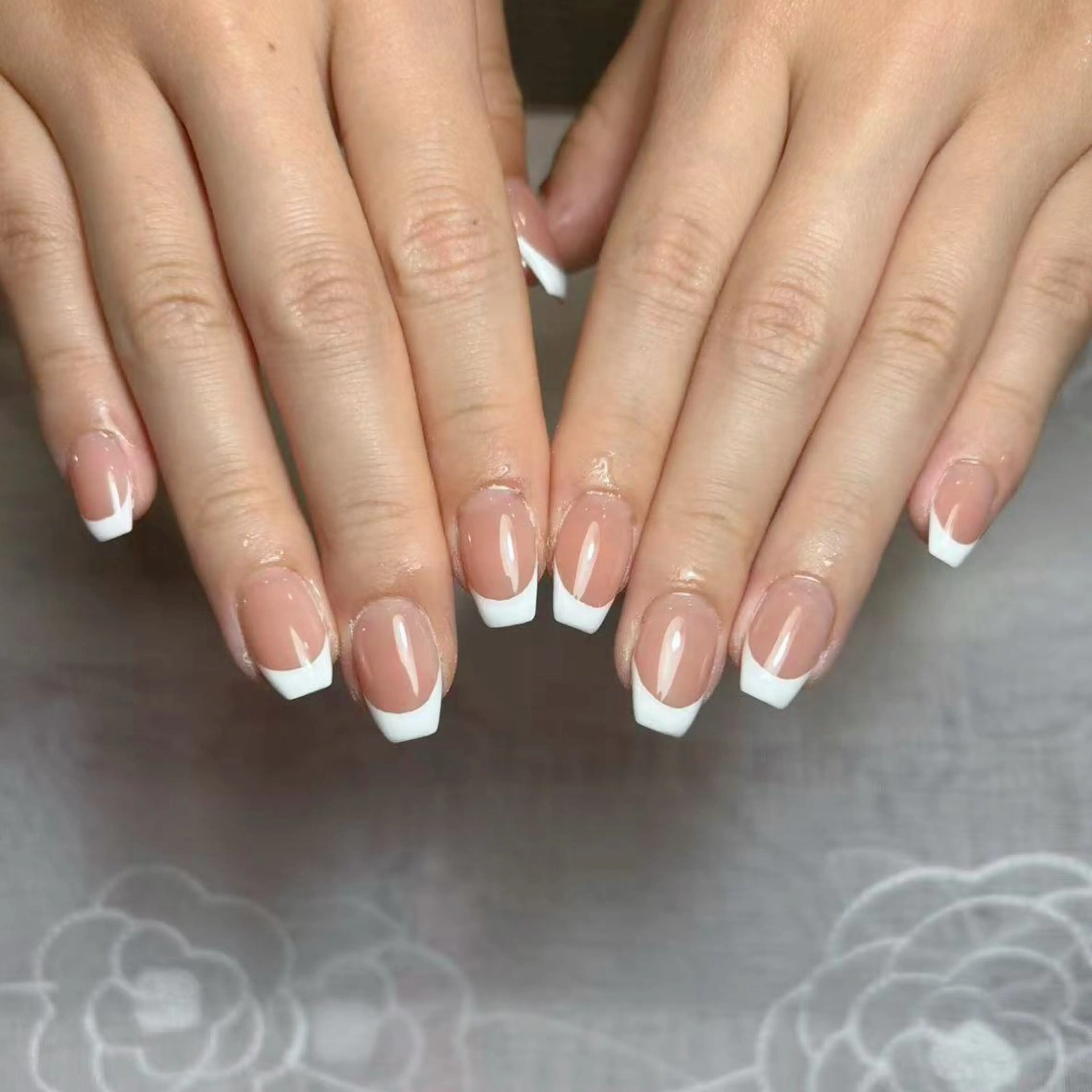 Hand💅🏻 大人気カラーフレンチ🌸 2色までの写真