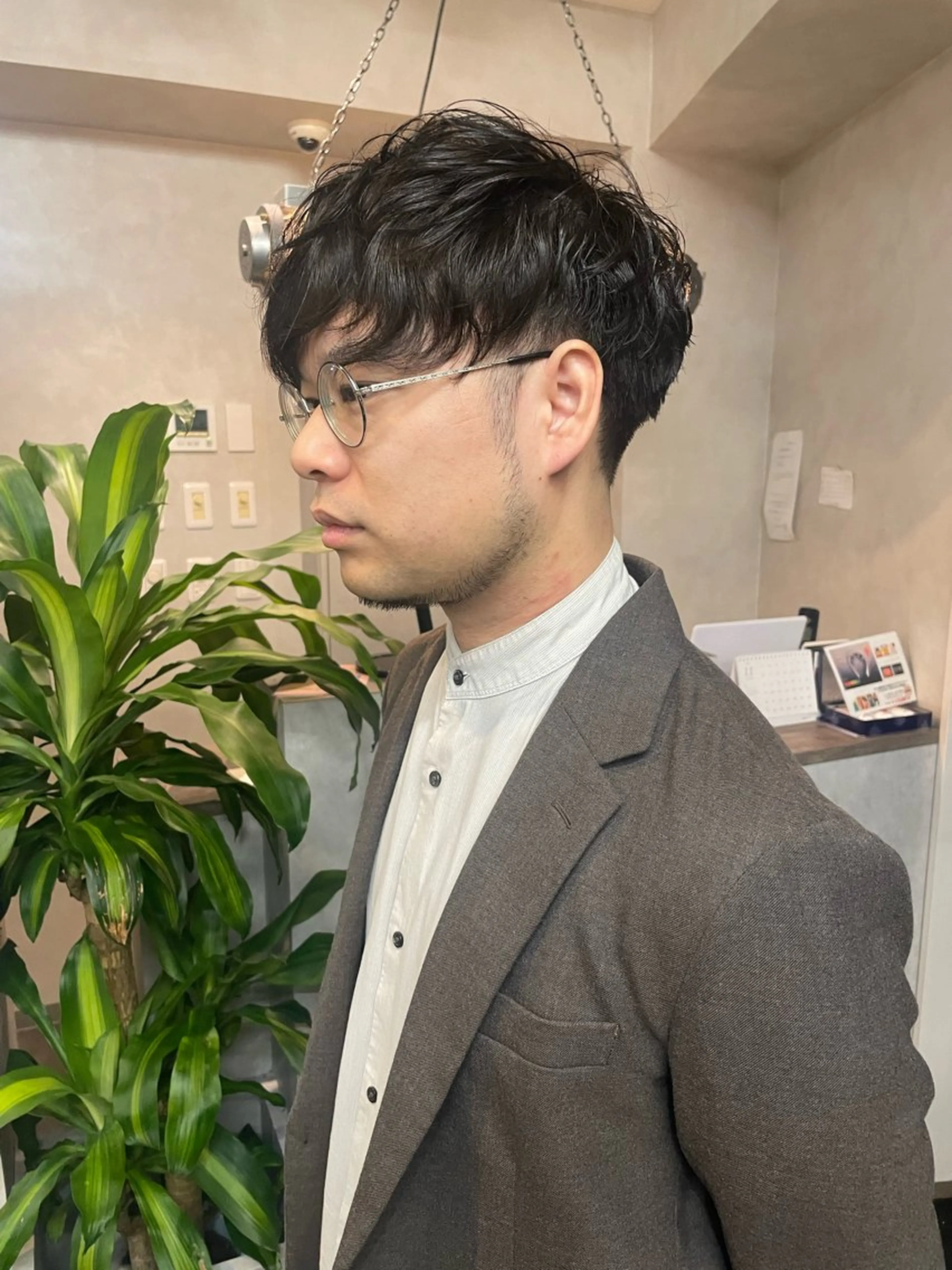 パーマ メンズ カット パーマ 【髪質改善】 【酸性ストレート】のヘアスタイル