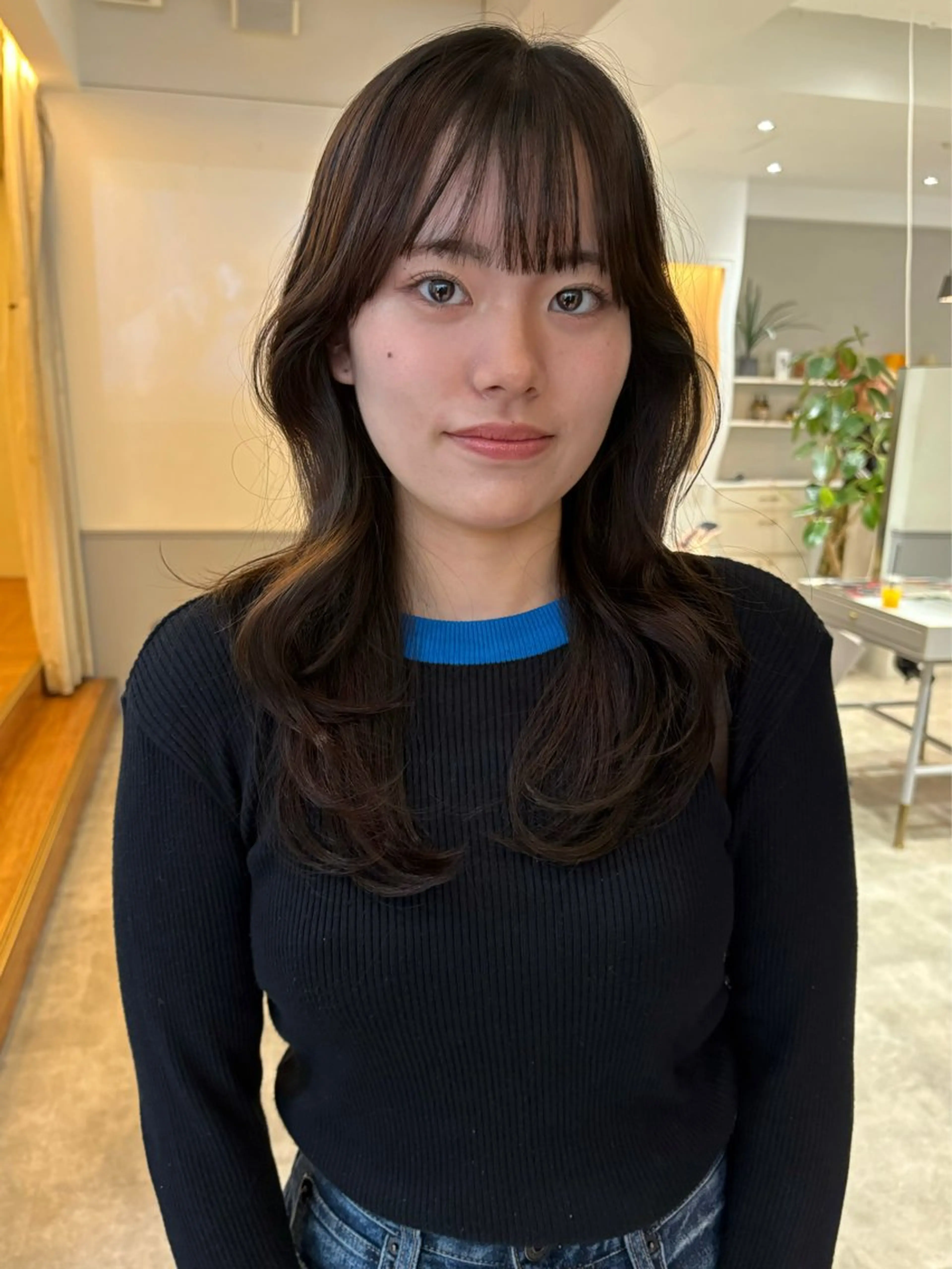 ミディアム ヘアカラー SIKI yuuna モテ韓国ヘア☁️のヘアスタイル