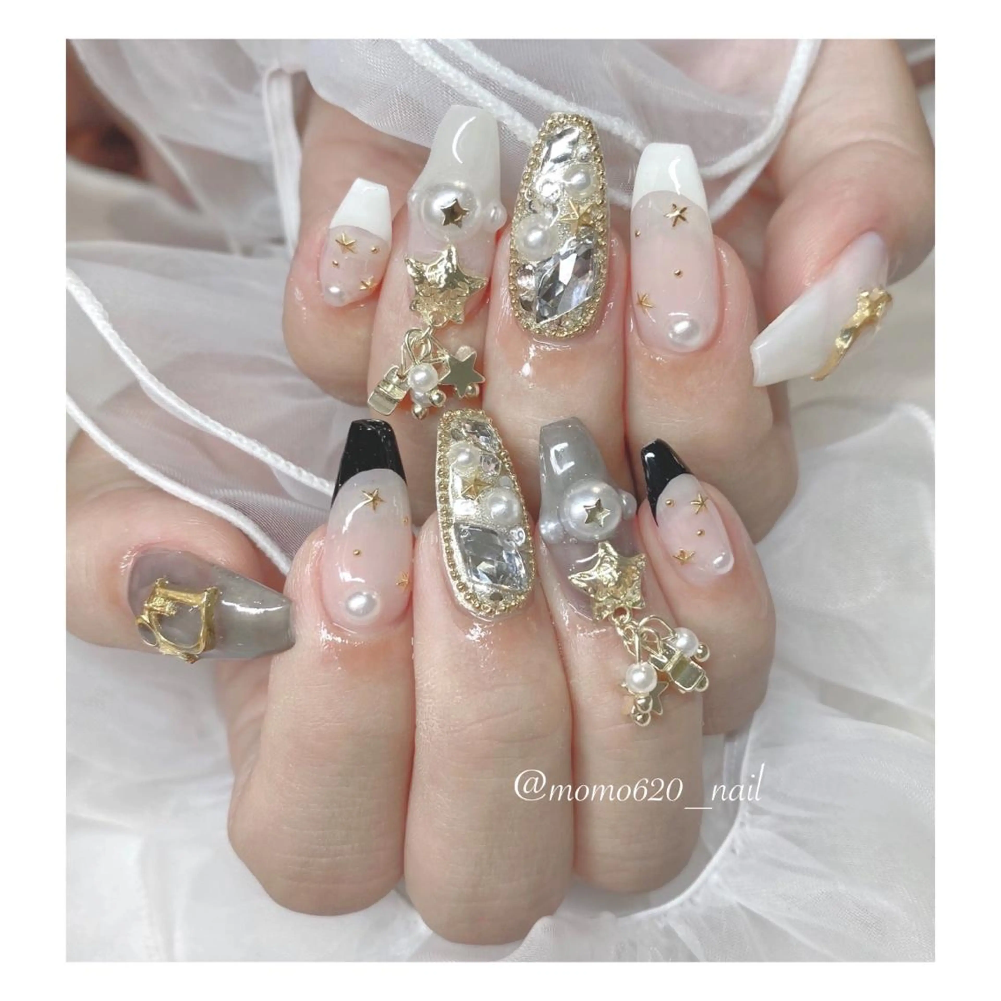 ネイル nailsalon moca 堀江店所属・moca堀江店 momokaのネイルデザイン