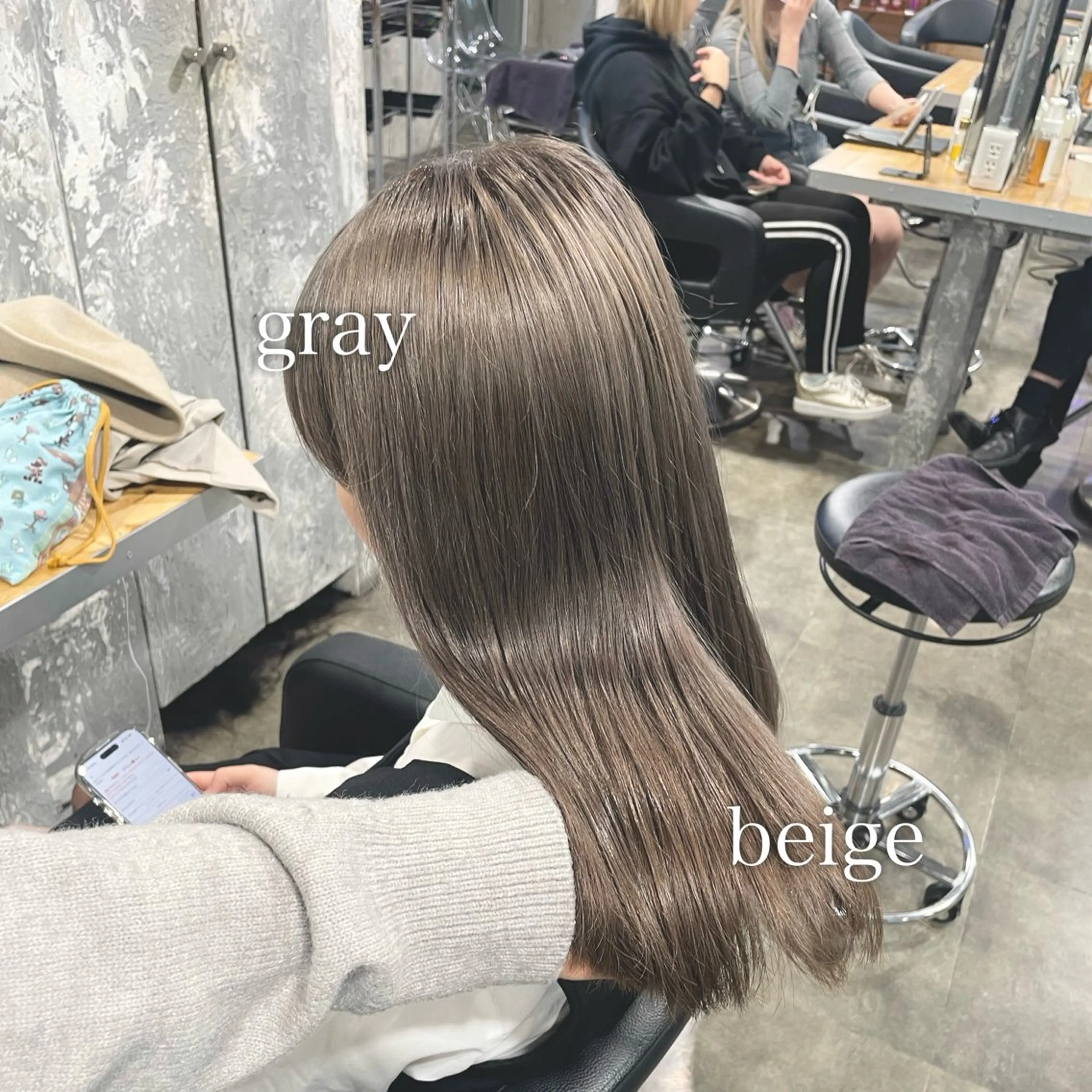 ロング カラー ヘアカラー ハイトーンカラー 🦄レイヤーカットのヘアスタイル