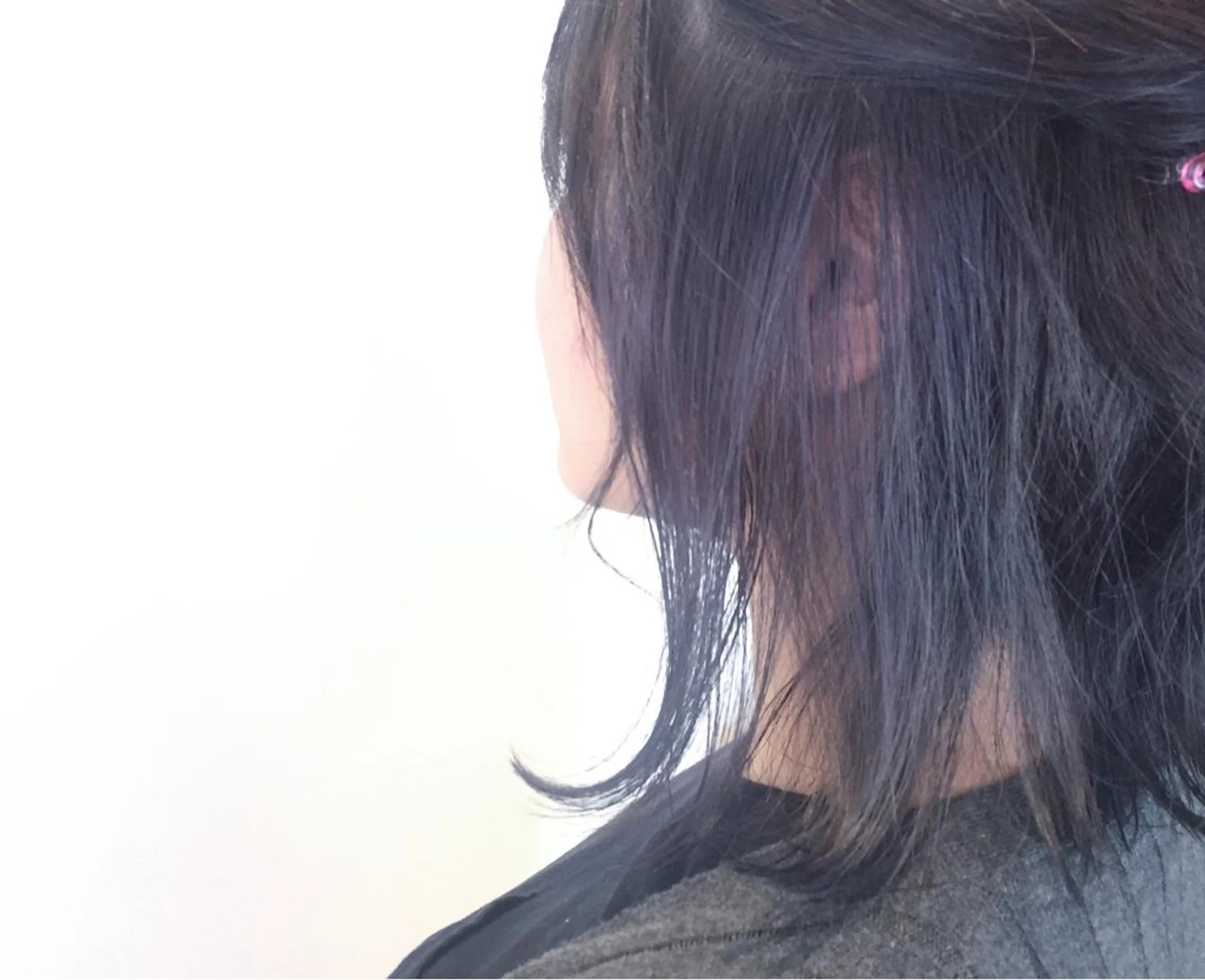 セミロング カラー ブリーチ ブルーカラー インナーカラー ラベンダーカラー ≫  𝟓 ¹/₄所属・mayo 🐄🌈のヘアスタイル