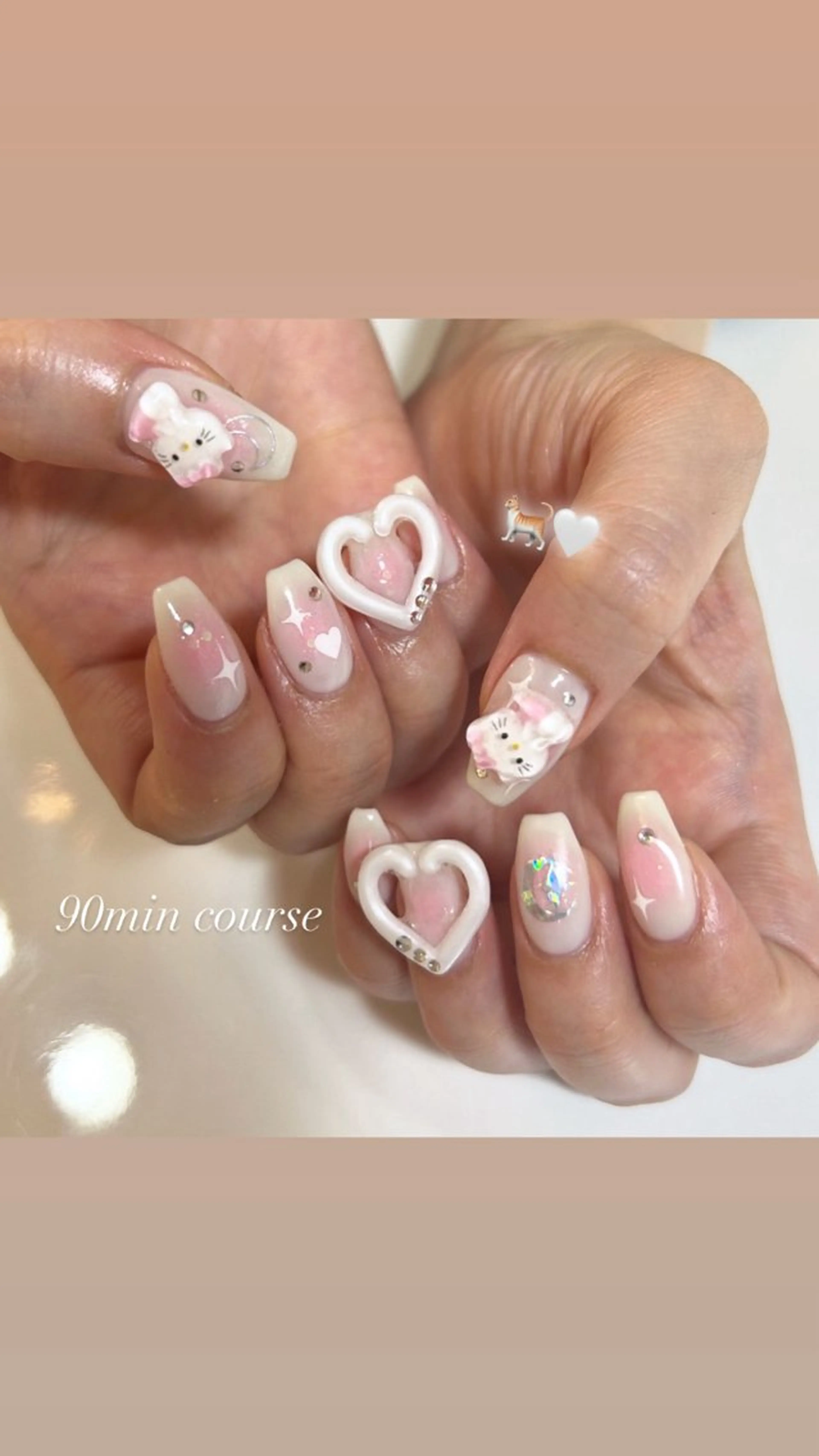 ネイル ハンドネイル ViViA momokaのネイルデザイン