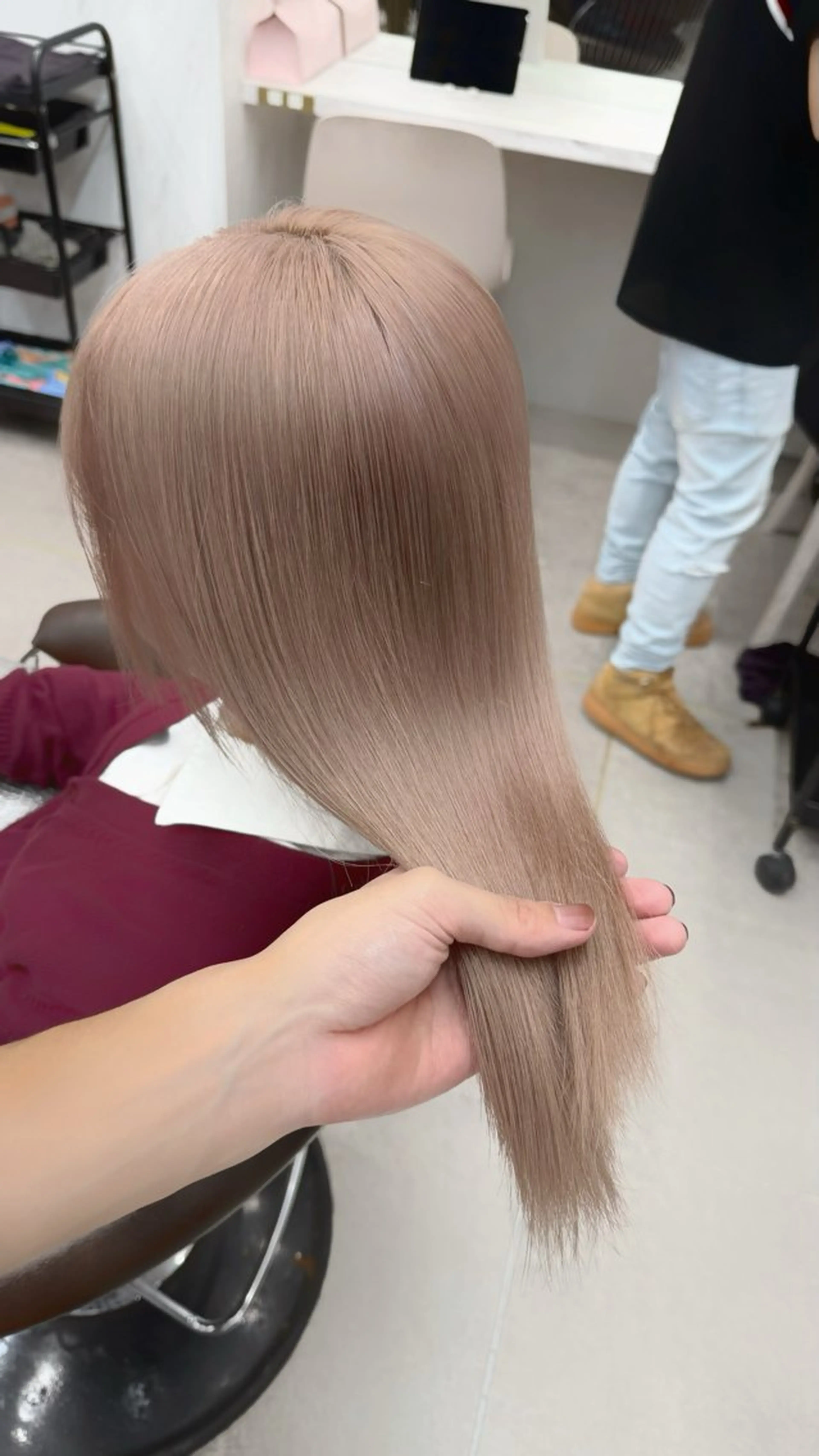 セミロング カラー ヘアカラー トリートメント ダブルカラー 韓国レイヤーKYONのヘアスタイル