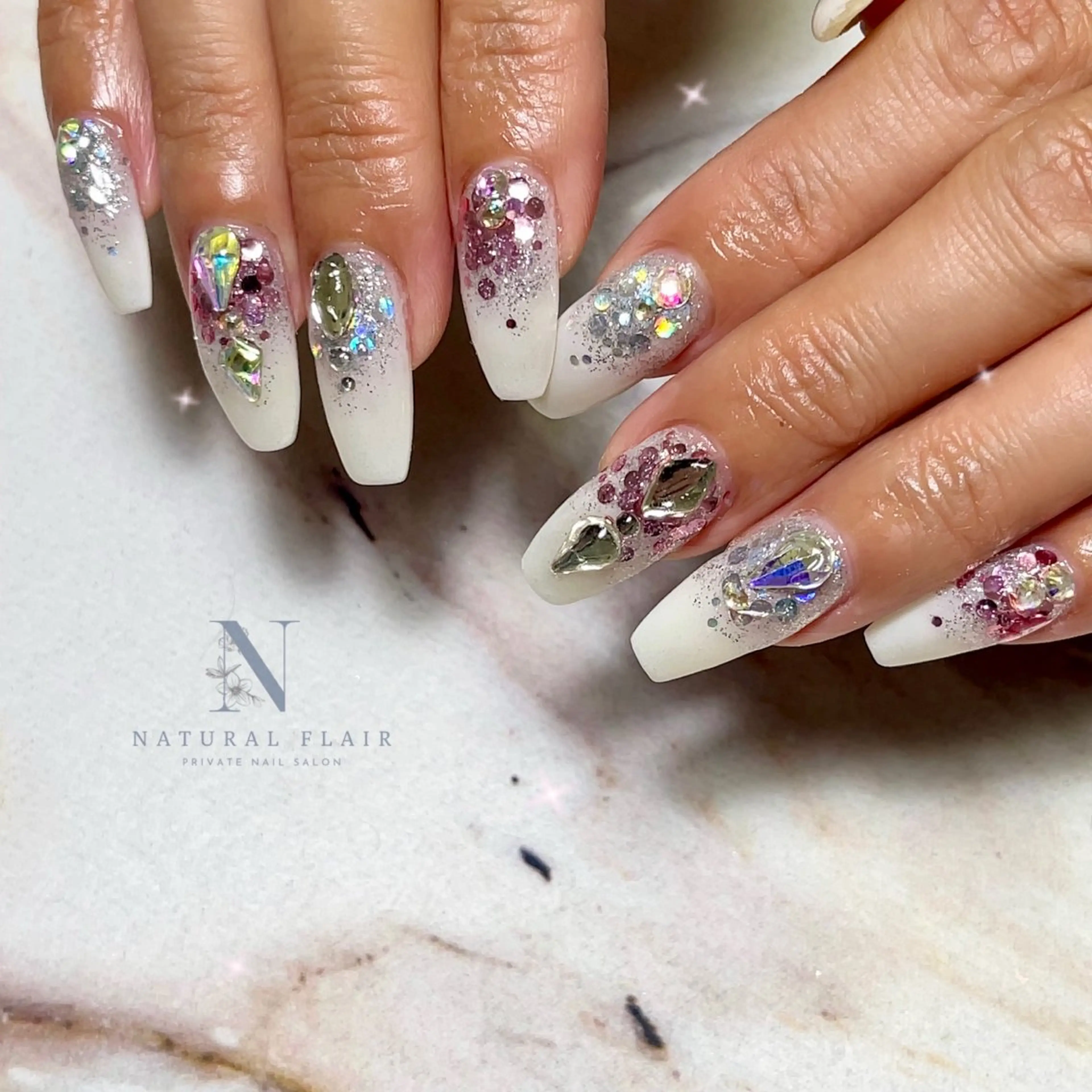 ネイル ハンドネイル natural flairのネイルデザイン