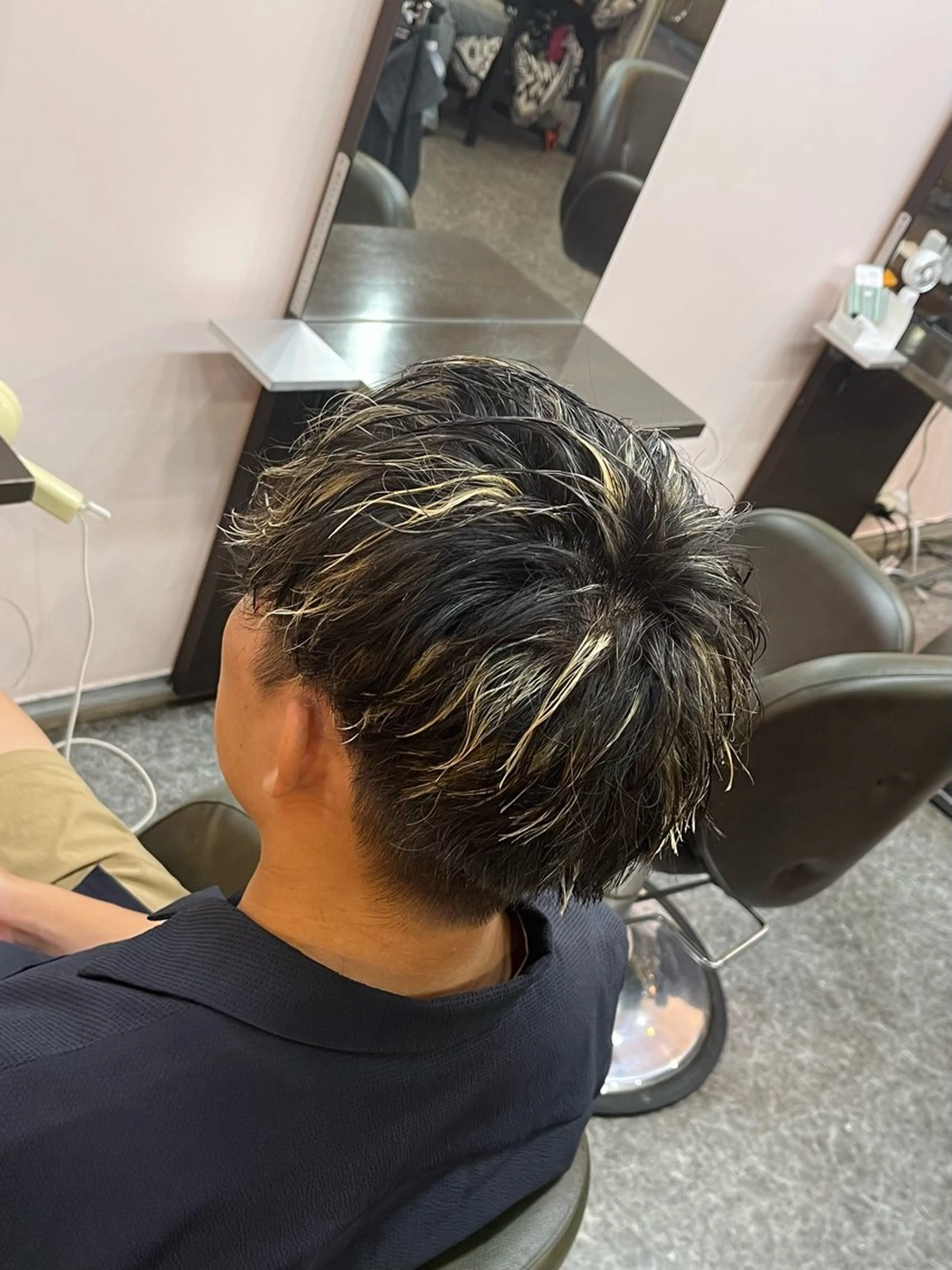 ミディアム パーマ CuMARi所属・歴7年🔥メンズ専門 100％満足させますのヘアスタイル