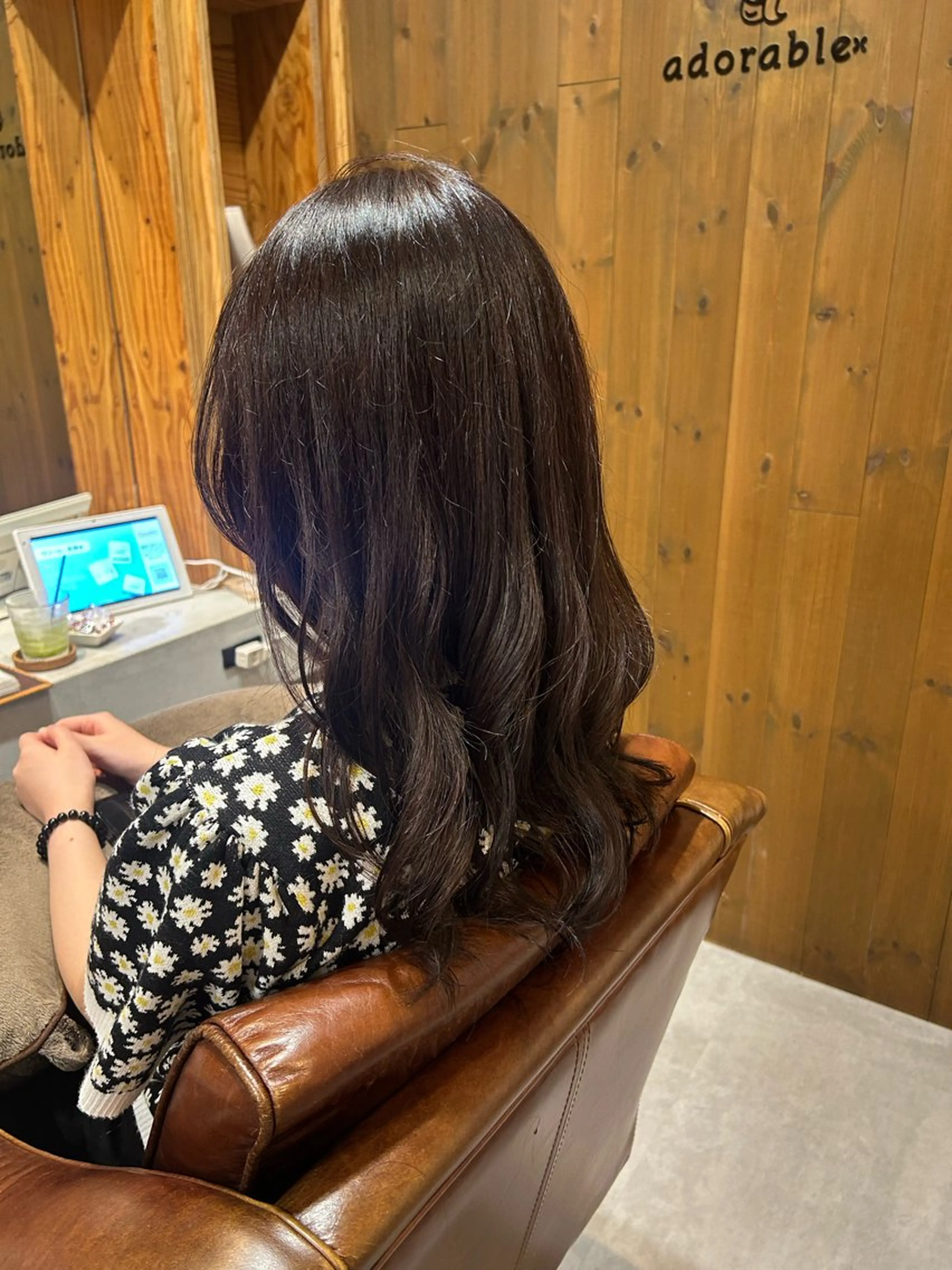 カラー ブラウンカラー adorable 樋口円のヘアスタイル