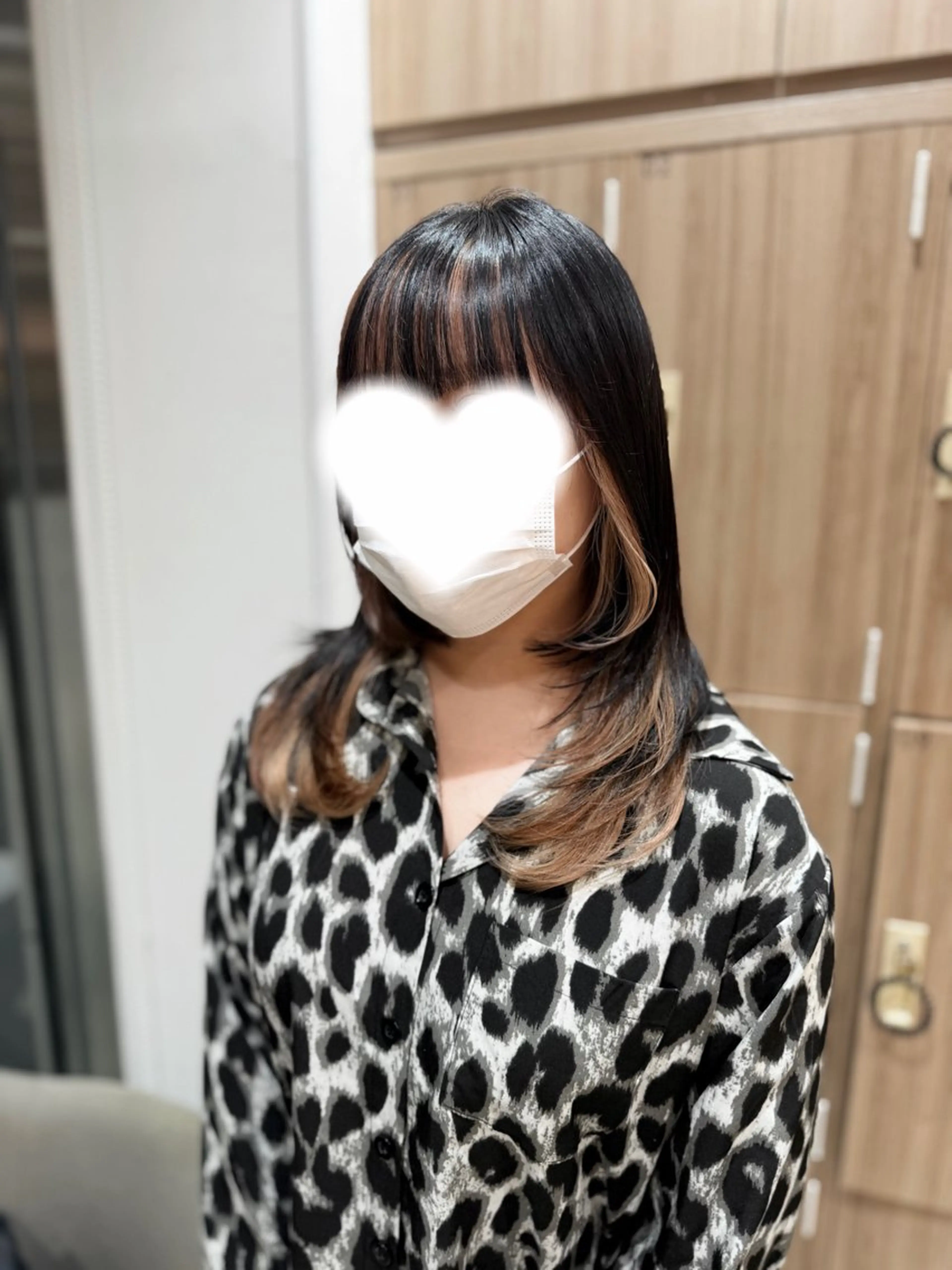 セミロング カラー デザインカラー ヘアカラー 波巻きスパイラル・ カルマ/aoiのヘアスタイル