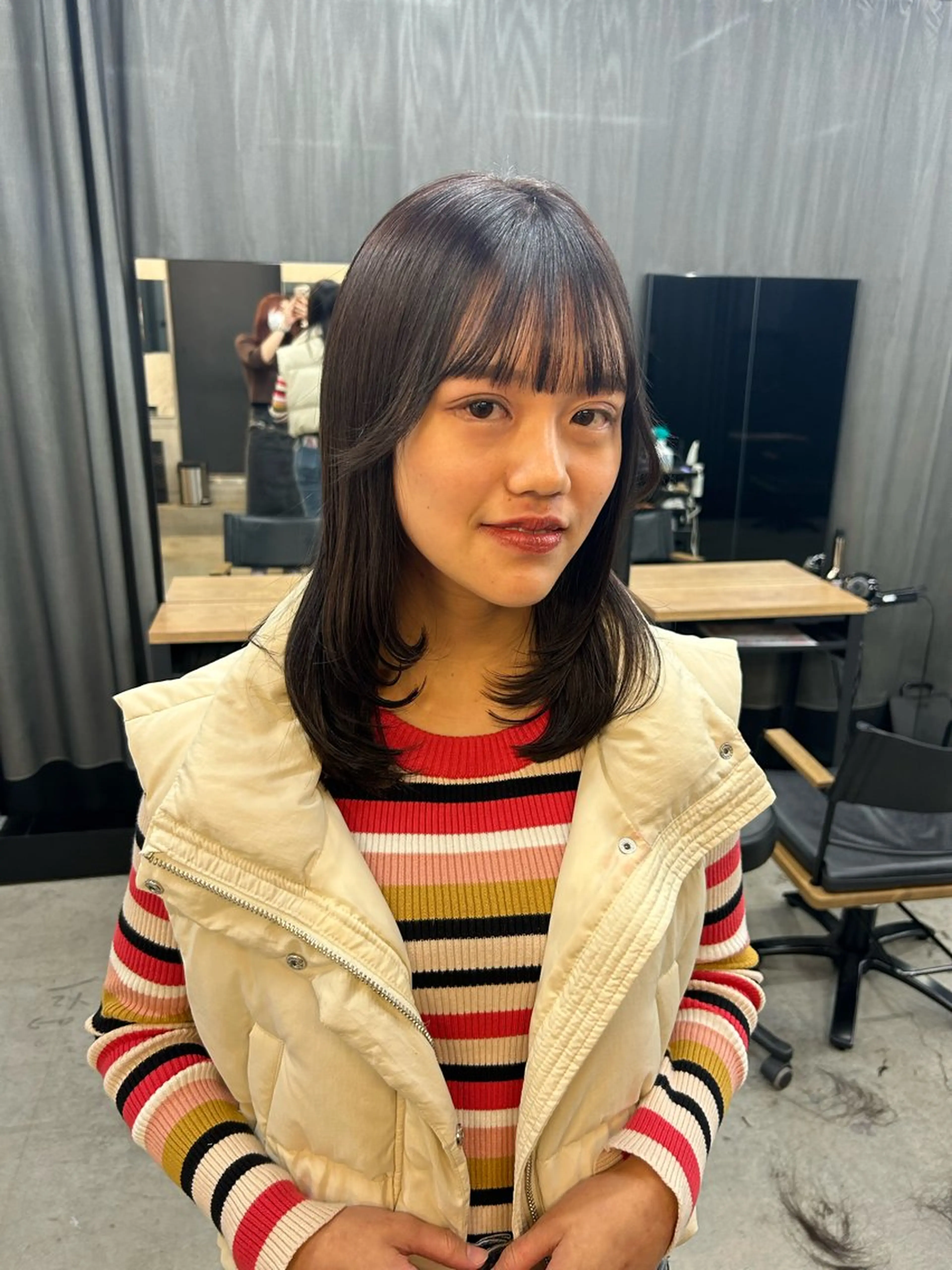 ミディアム 女性らしいモテヘア 韓国ヘアhikariのヘアスタイル