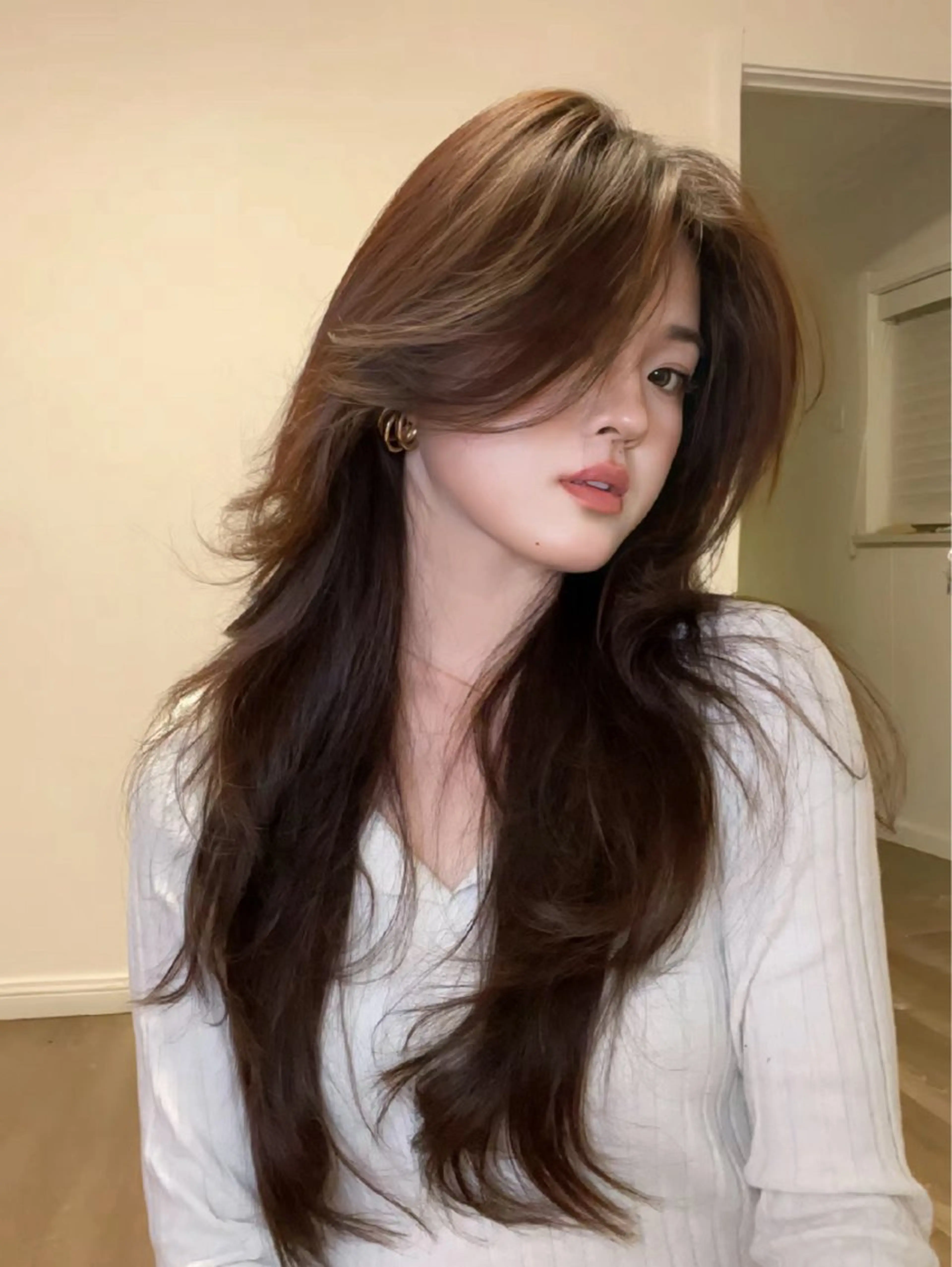 ロング 海野翔吾🇨🇳 ワンホンレイヤーのヘアスタイル