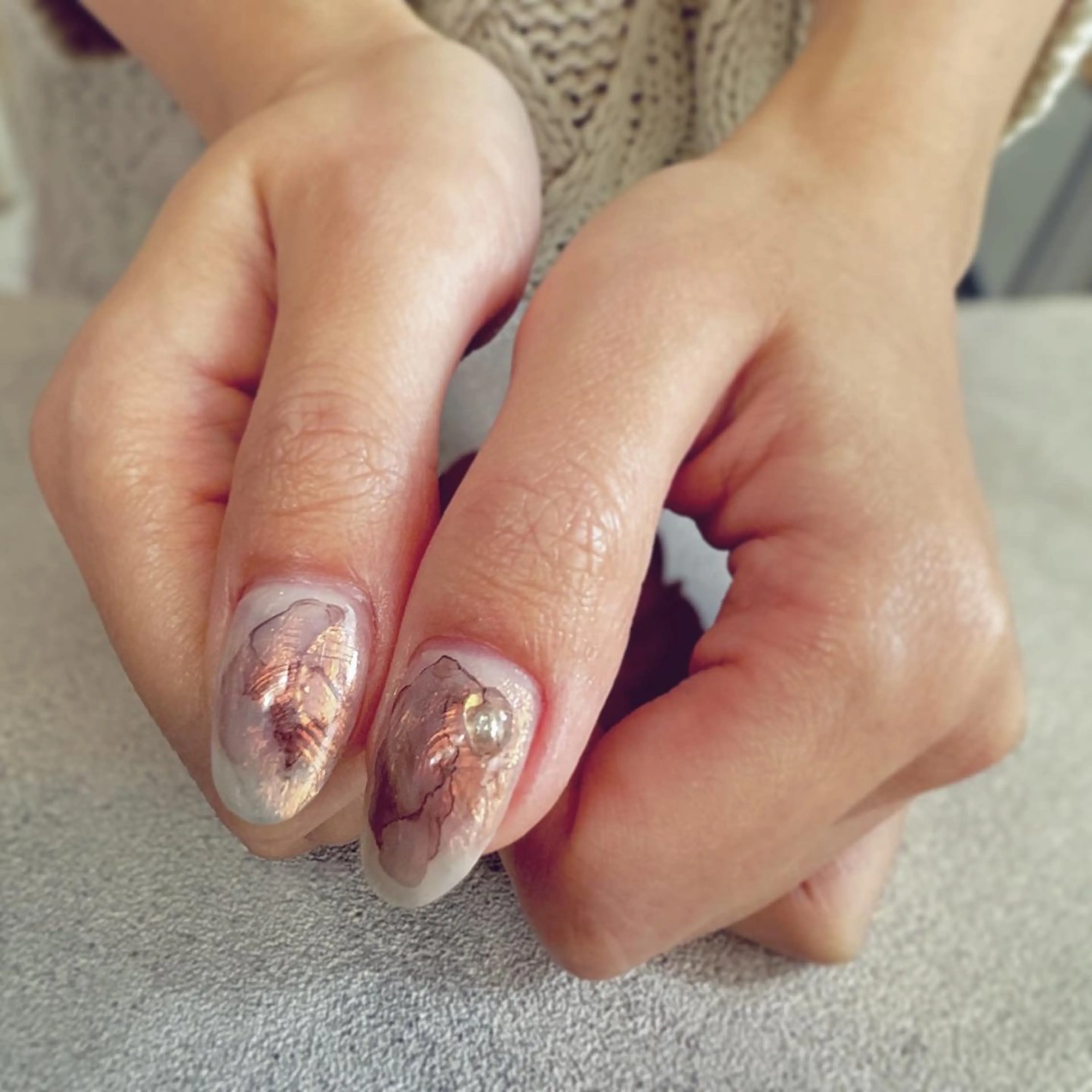 ネイル ブルー ゴールド ニュアンスネイル 冬ネイル ハンドネイル pointillé .ayaのネイルデザイン