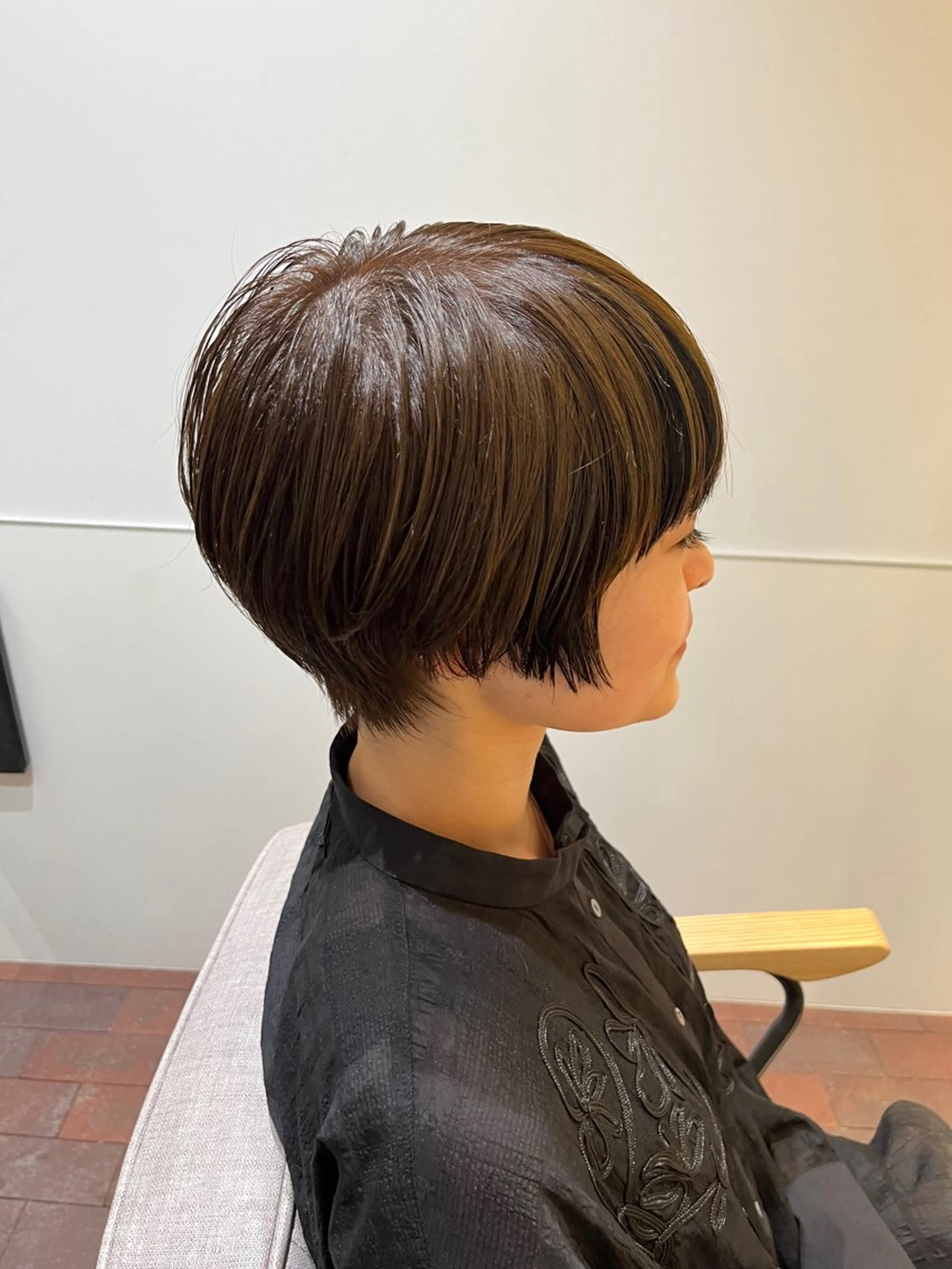 ショート カラー ブリーチ ブリーチなしカラー ショートヘア カット ヘアカラー トリートメント ショート/ミニボブ マンツーマン/マユコのヘアスタイル