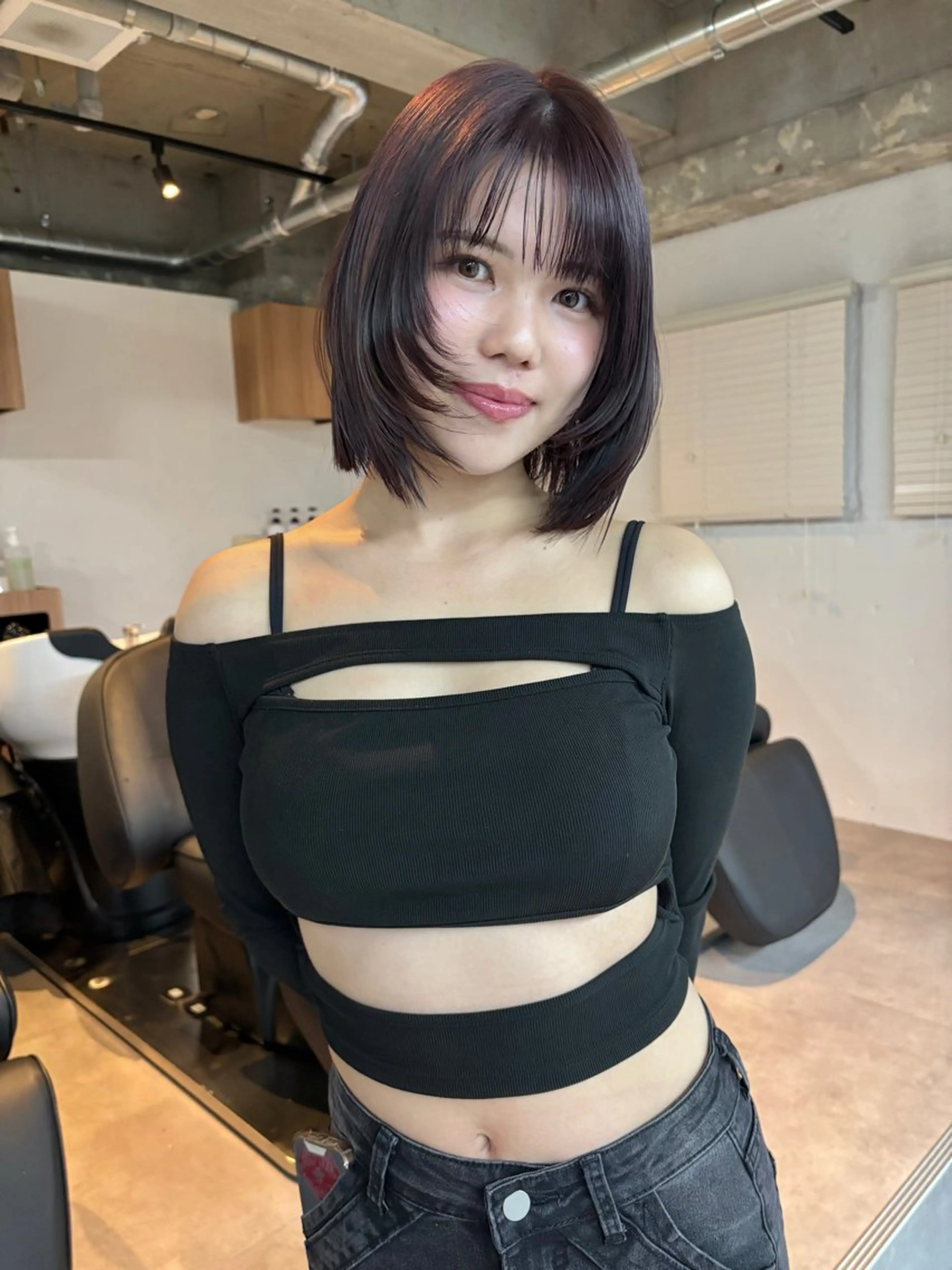 ショート ヘアカラー 𝗿 𝗶 𝗶 ／ナチュラルカラーのヘアスタイル